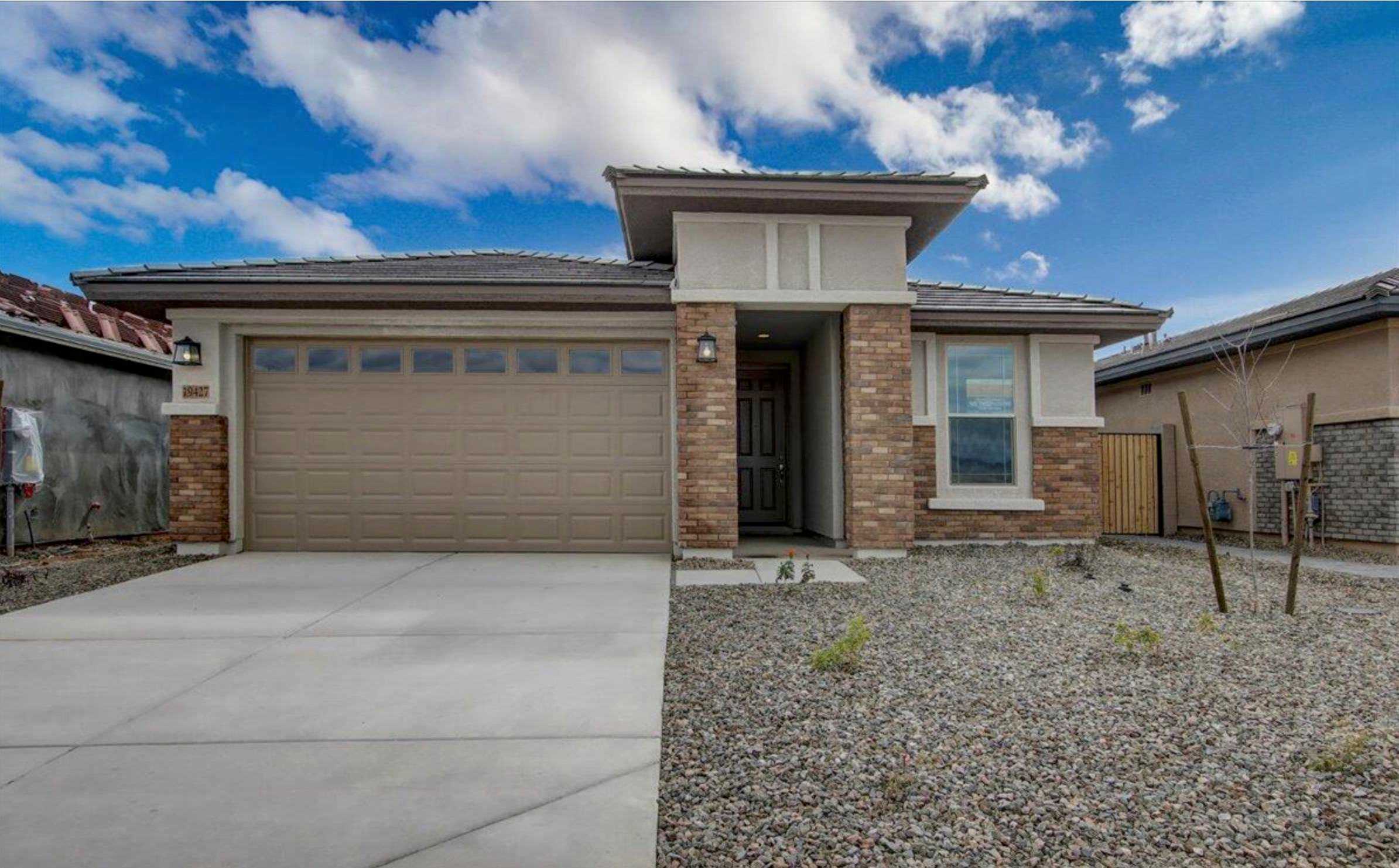 19427 W Annika Dr – photo 1