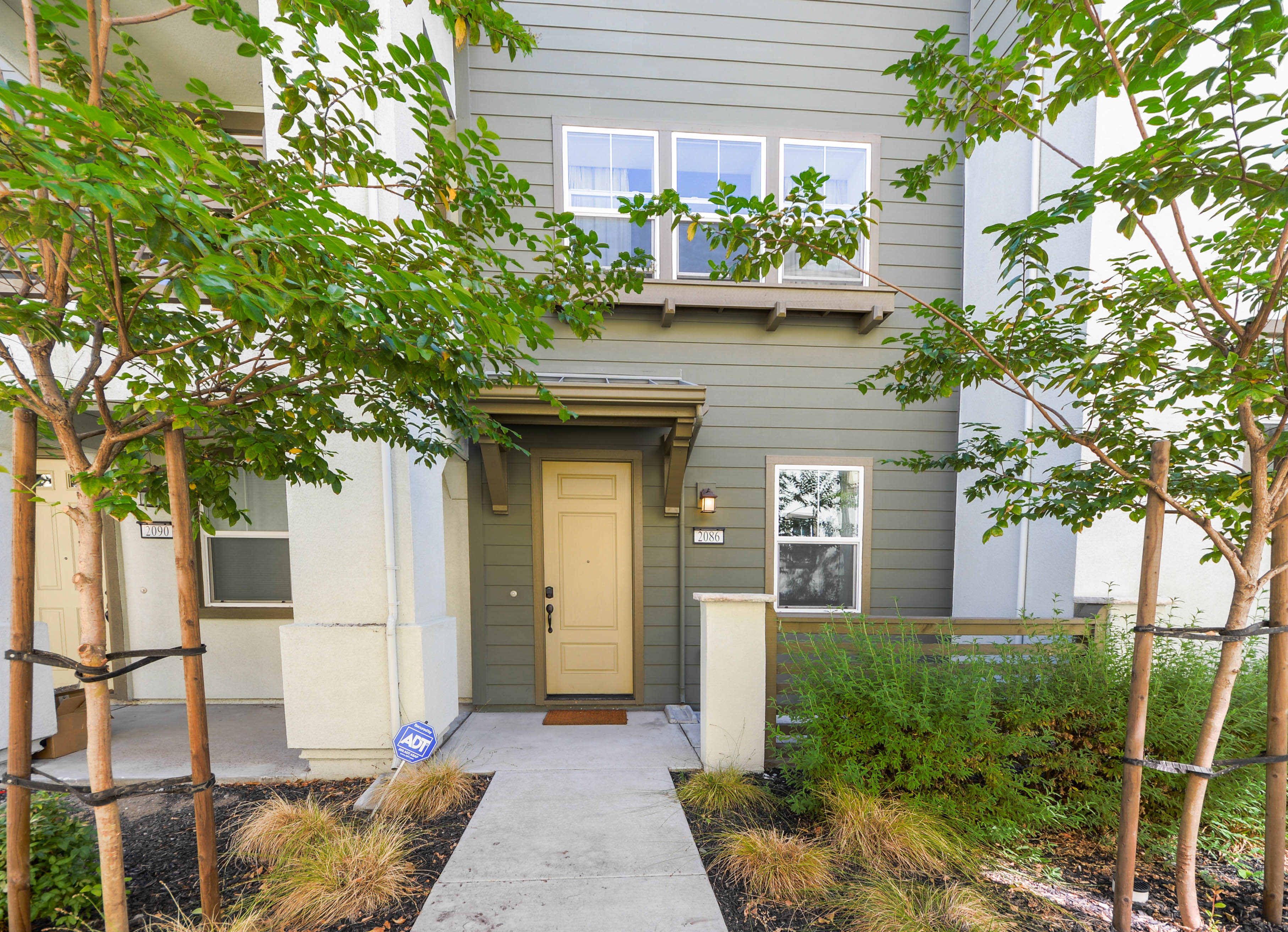 2086 Vincenzo Walkway – photo 1