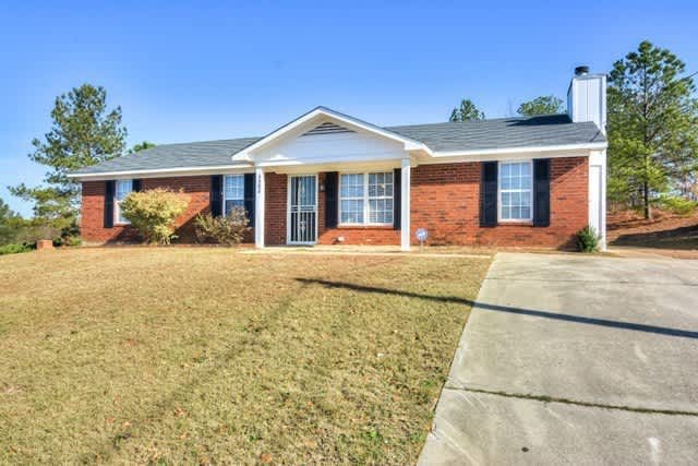 3 Bedroom 2 Bath Near Fort Gordon in Hephzibah, GA – photo 1