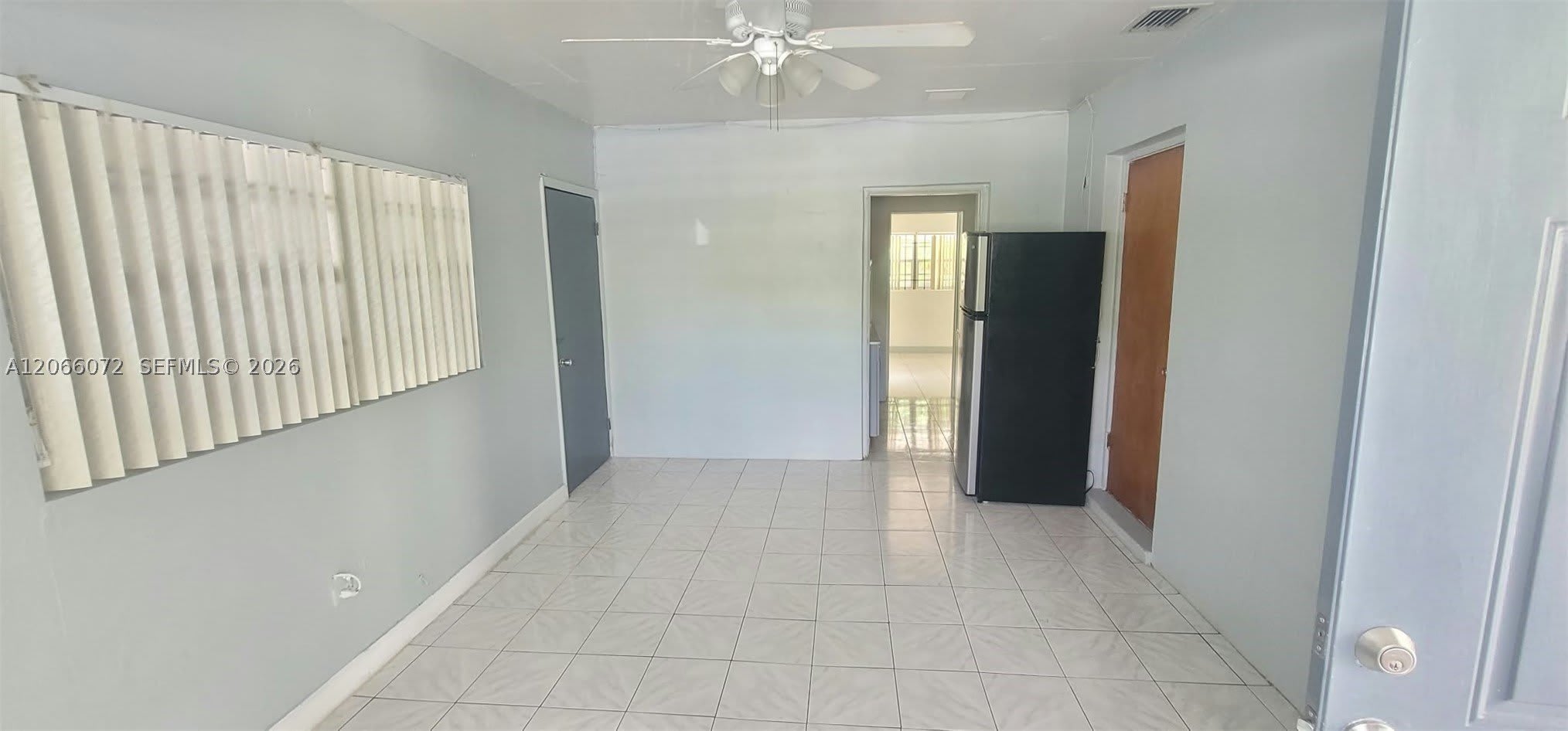 19701 NW 12th Ave – photo 1