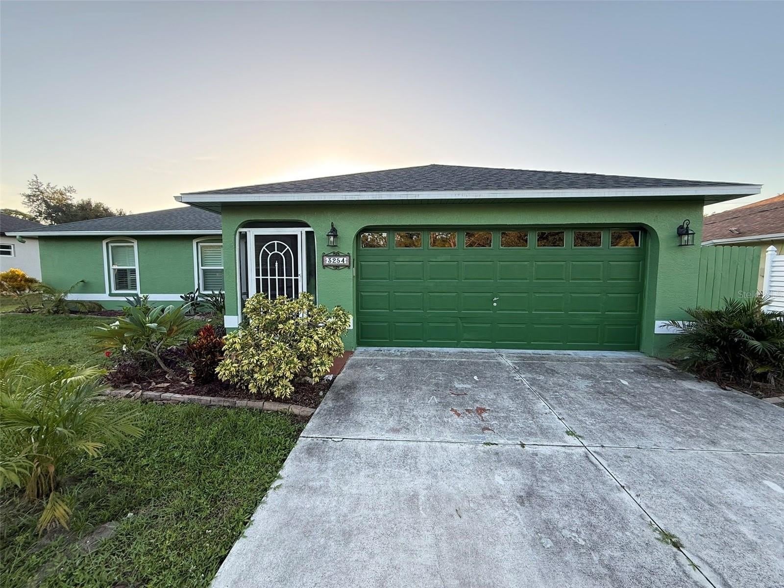 3254 CHASTAIN Street – photo 1