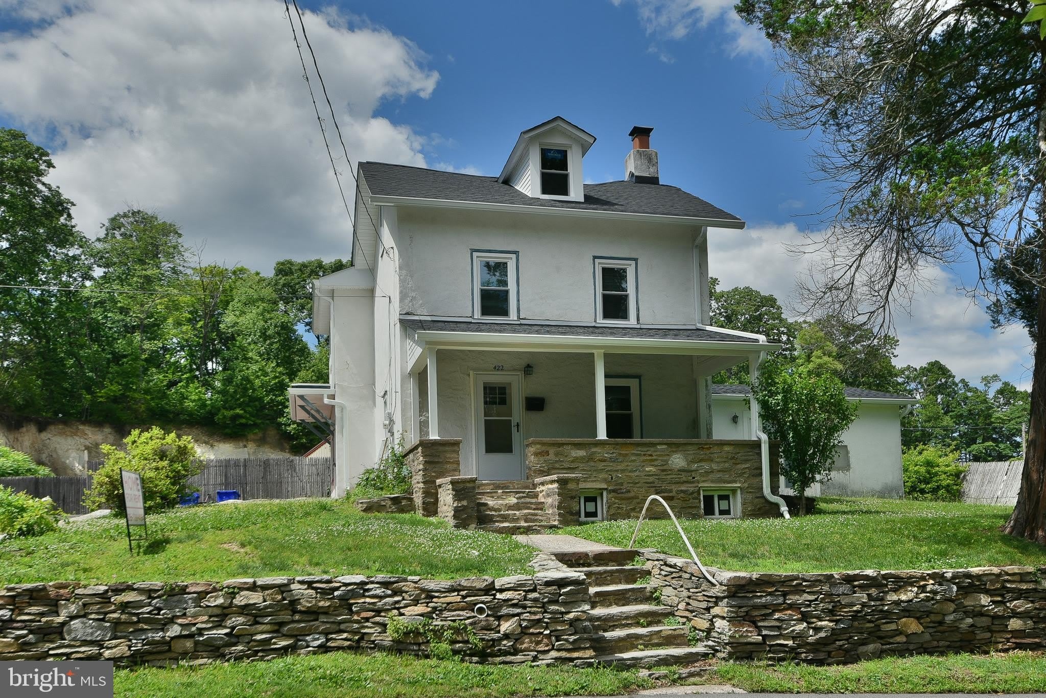 422 WILLOW GROVE Avenue – photo 1