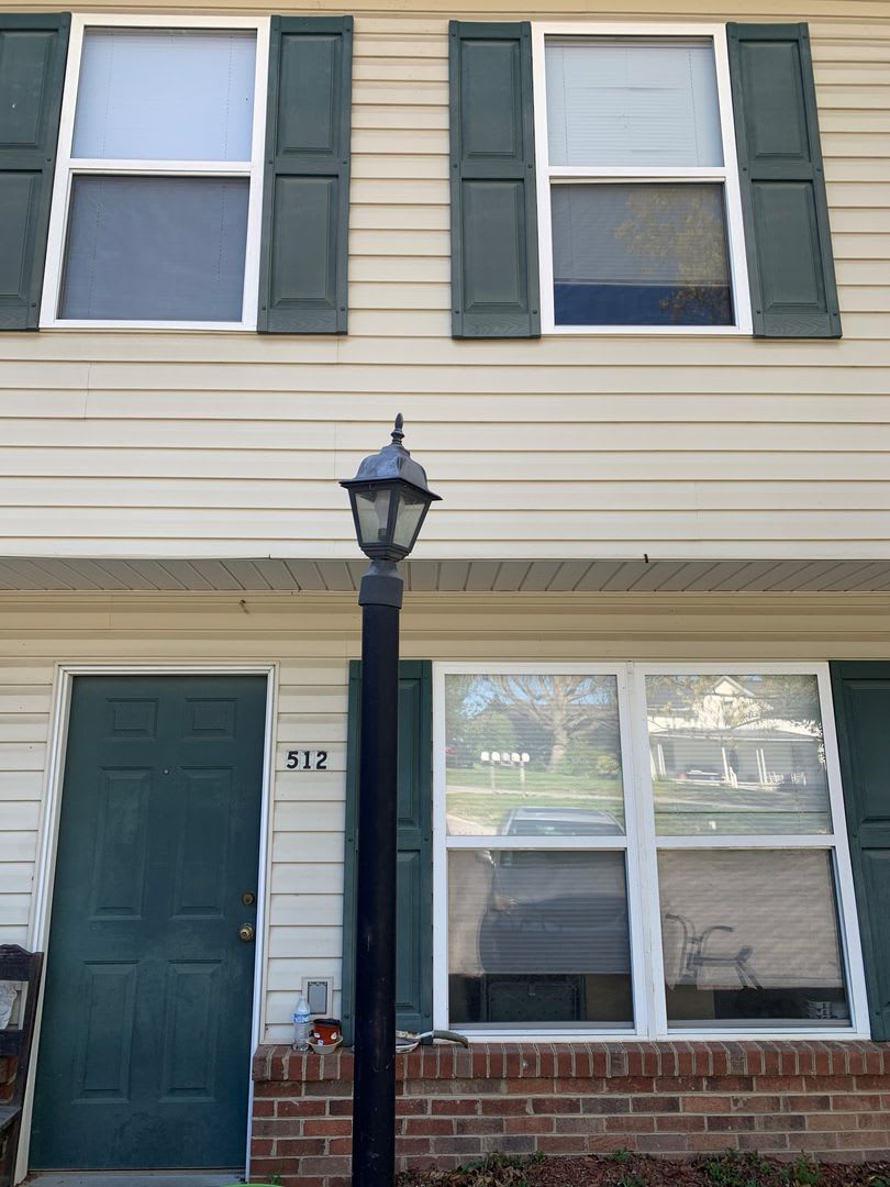 3 Bedroom 2.5 Bath Townhouse – photo 1