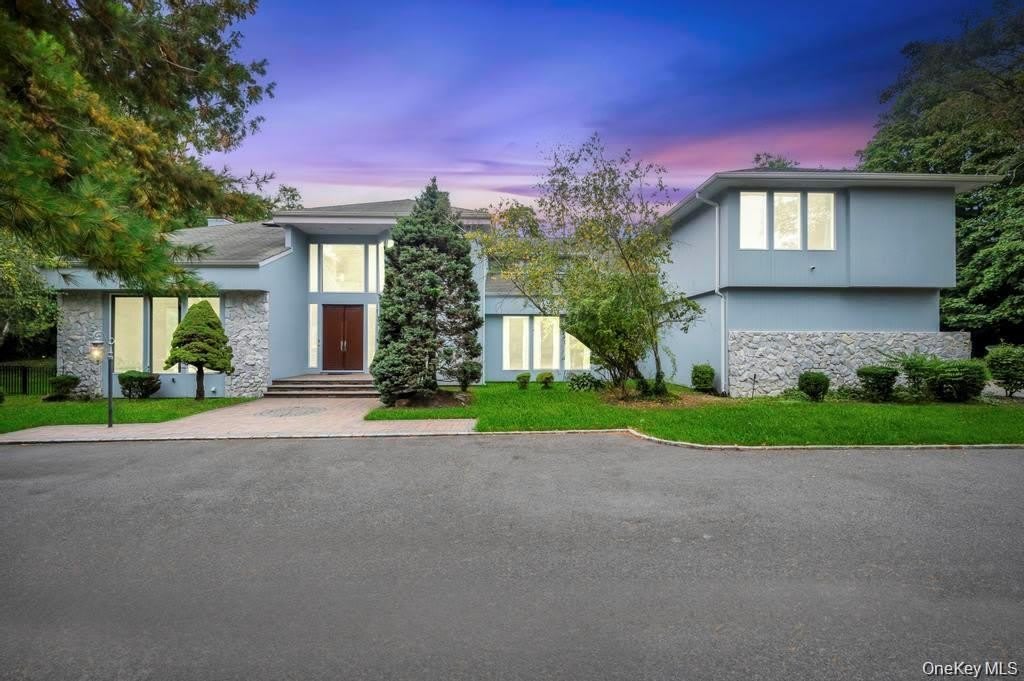 25 Wildwood Drive – photo 1 of 44