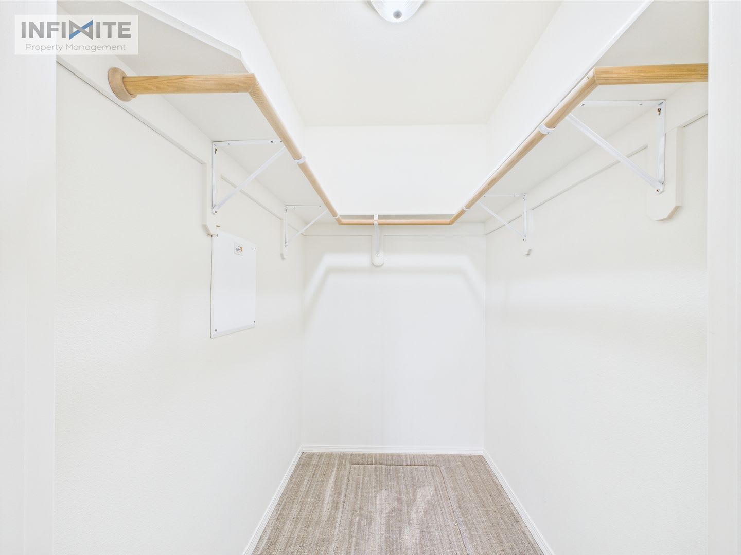 Bright & Spacious 3-Bedroom Apartment – photo 1