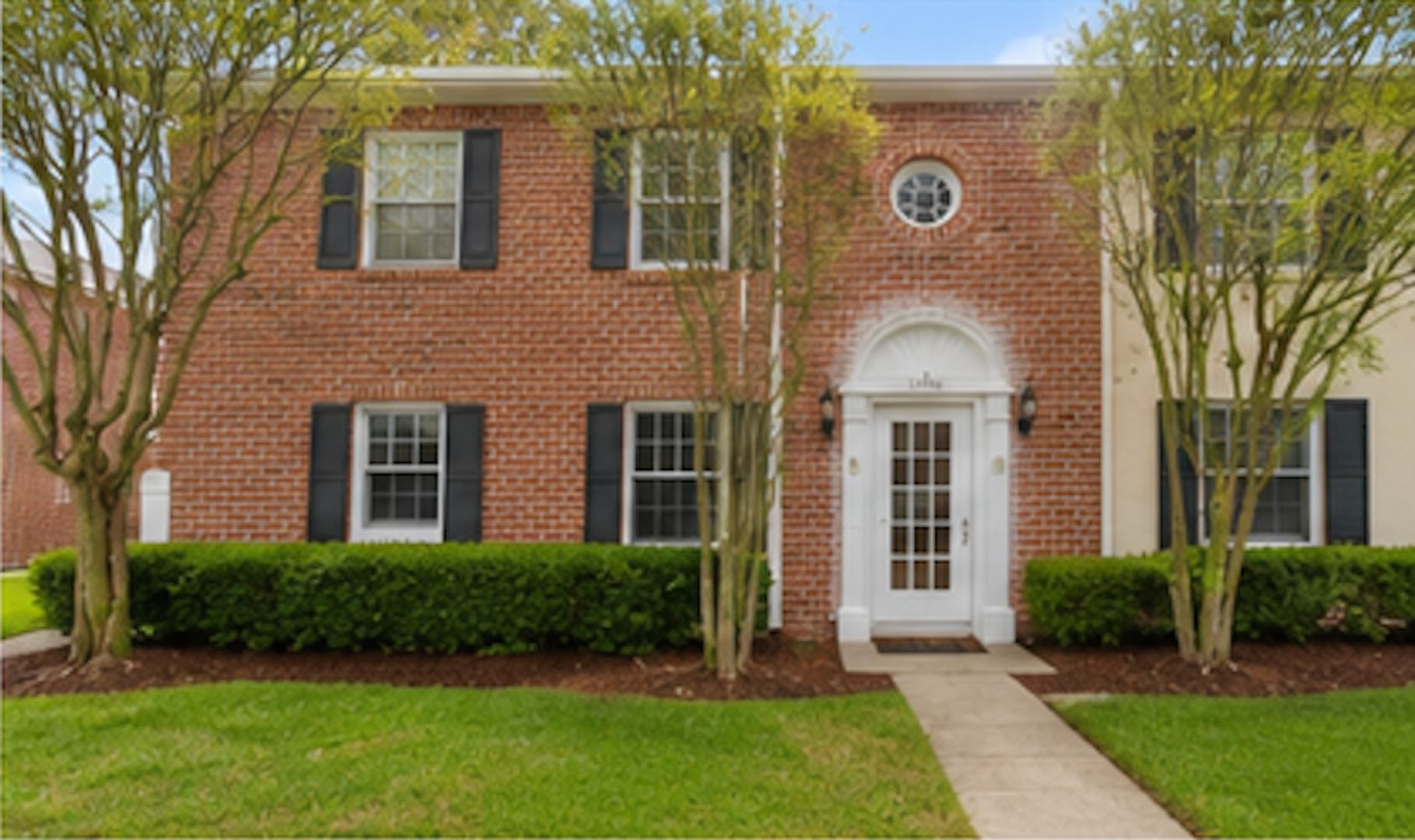 1 1 Lakefront Living In Carrollwood – photo 1 of 20