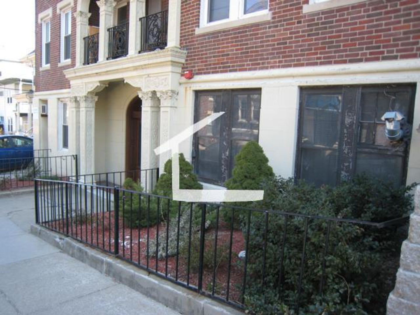 Nice 1 bed in Allston – photo 1