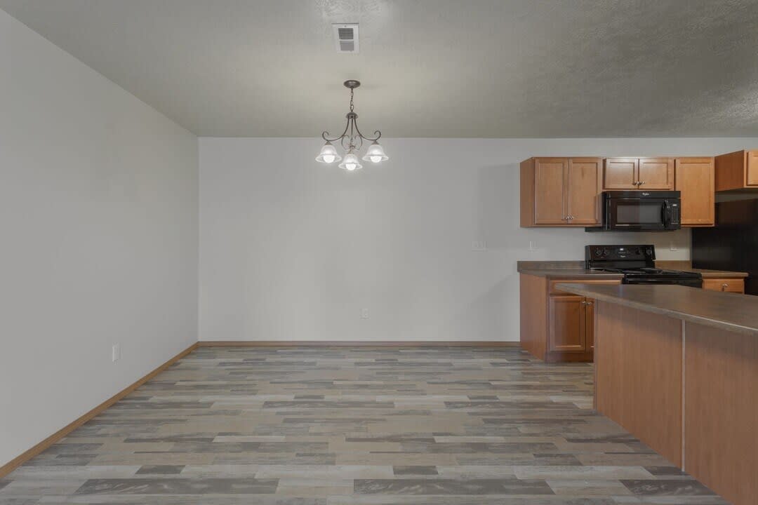 Prairies Edge Townhomes – photo 1