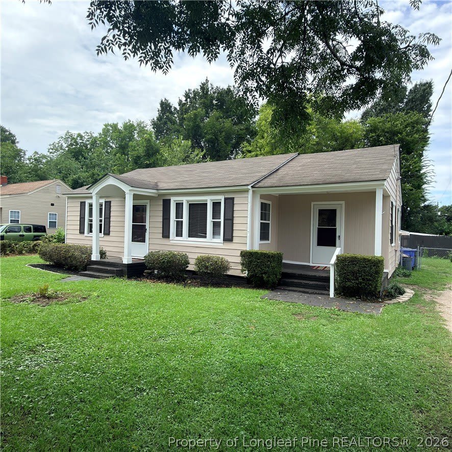200 Roxie Avenue – photo 1 of 30