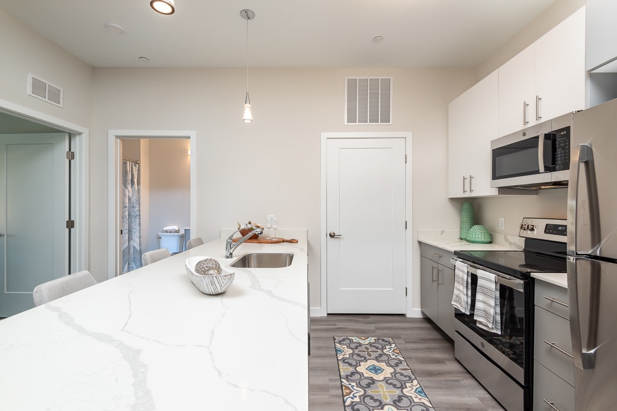 91 Waterfall Dr – photo 1 of 191