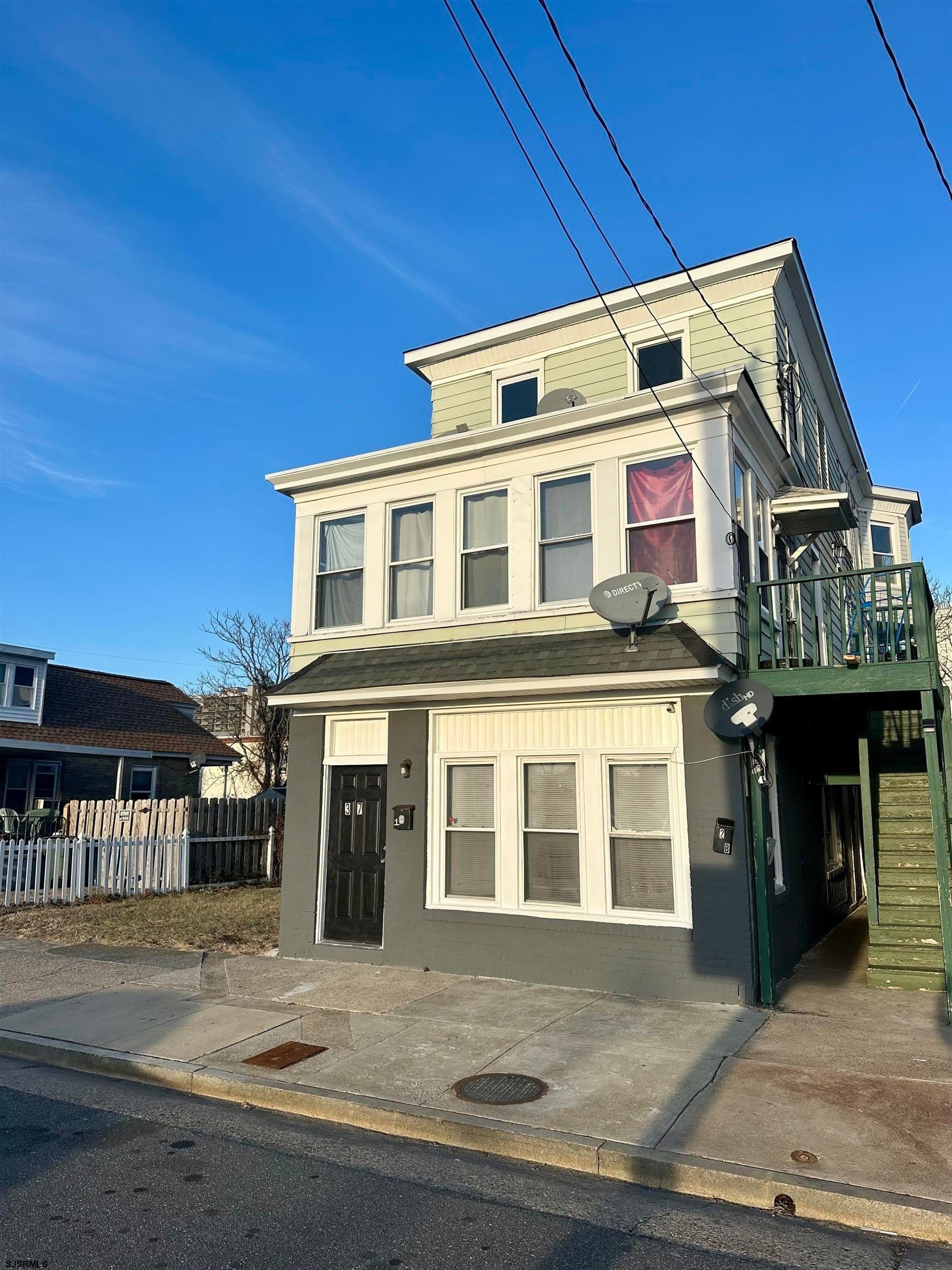 37 N Massachusetts Ave Ave – photo 1
