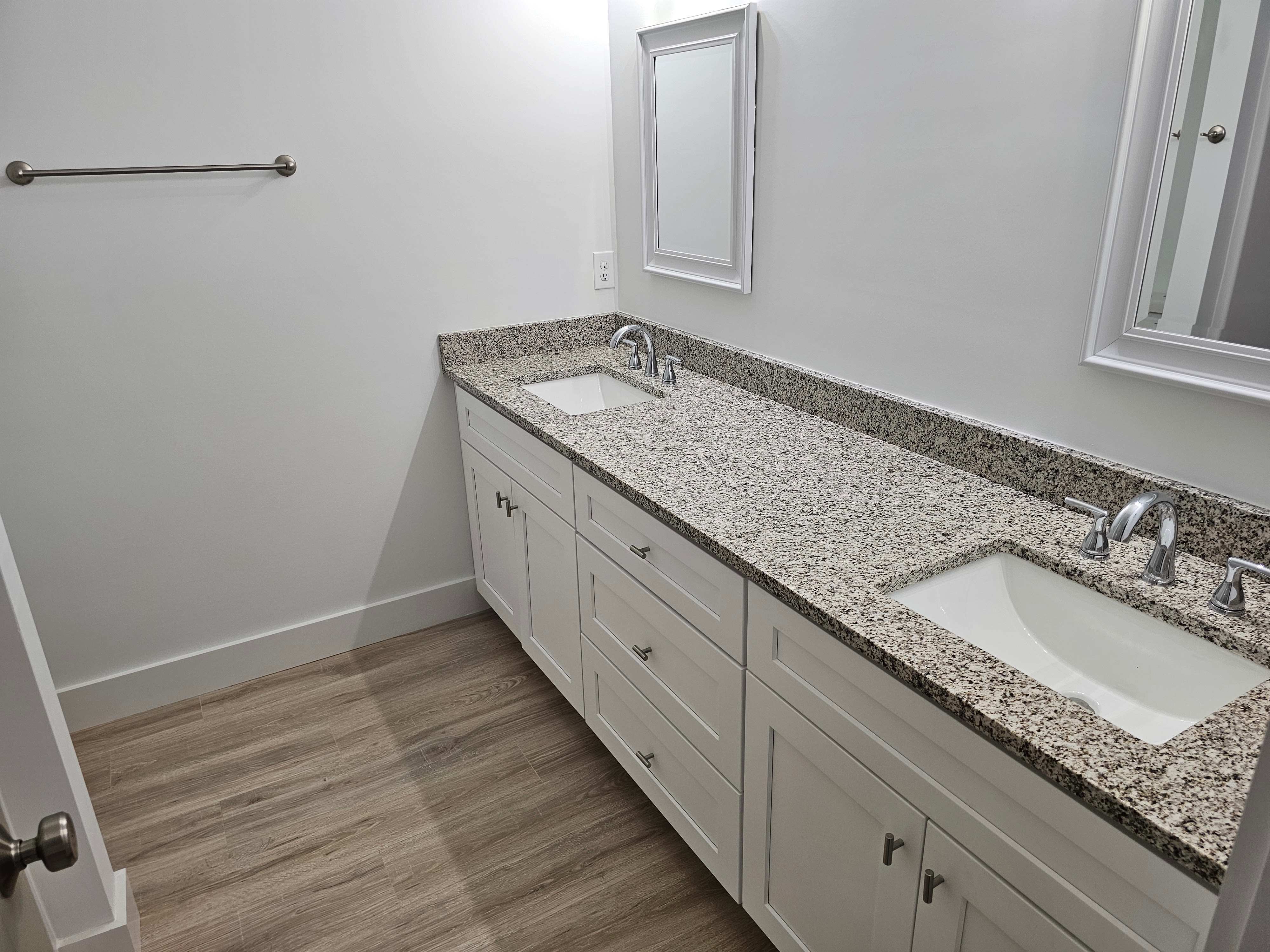 225 Essex Drive – photo 1 of 10