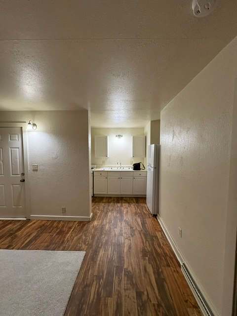 1024 West Washington Avenue – photo 1 of 7