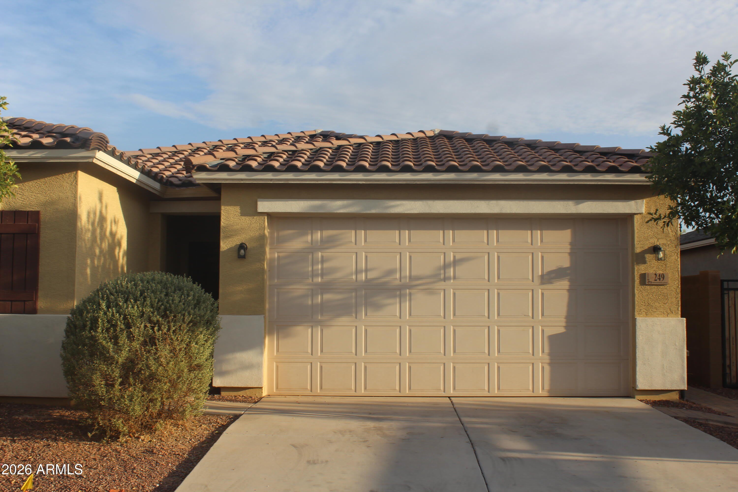 249 W Tropical Drive – photo 1