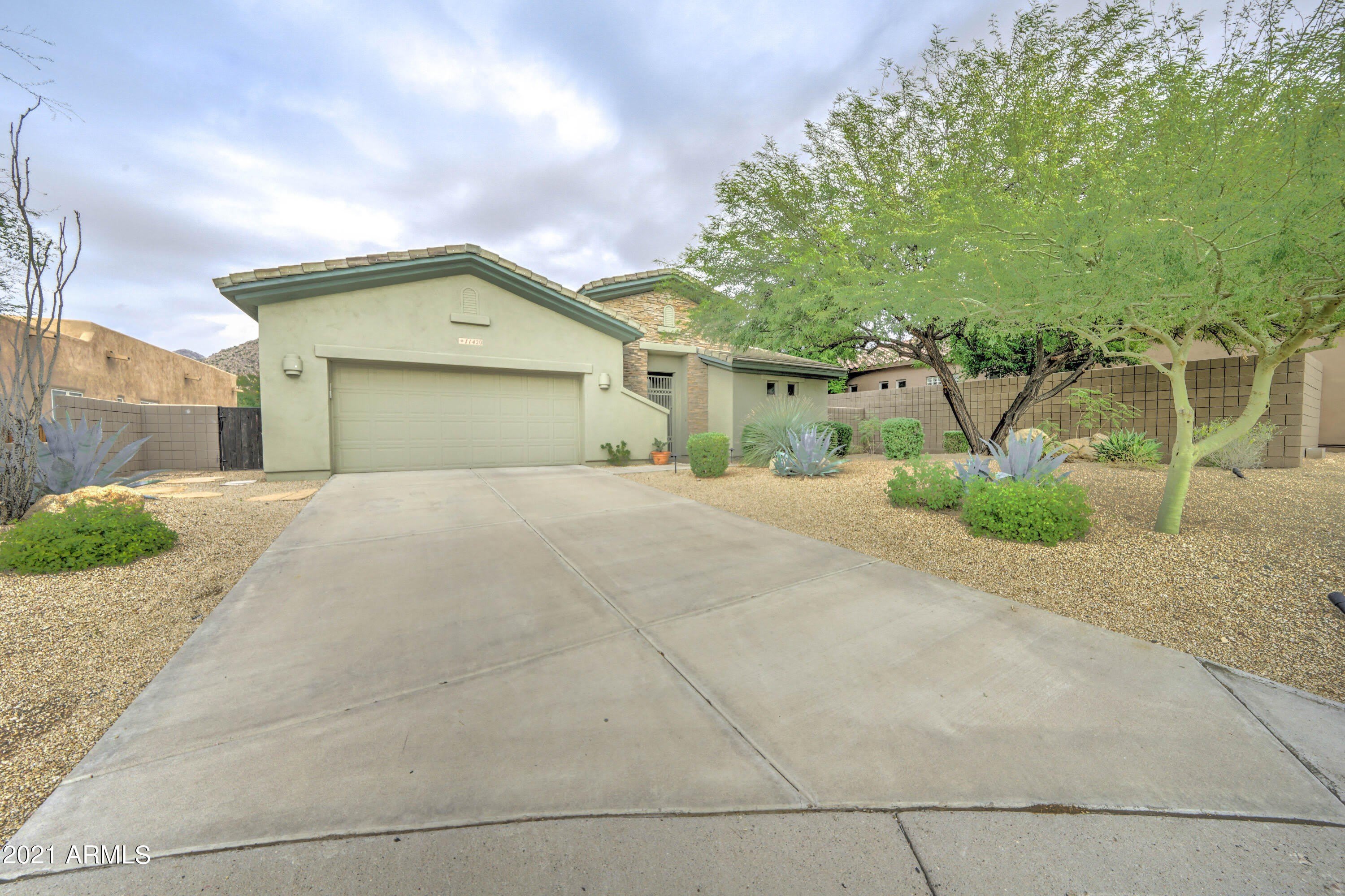 11420 N 141ST Street – photo 1