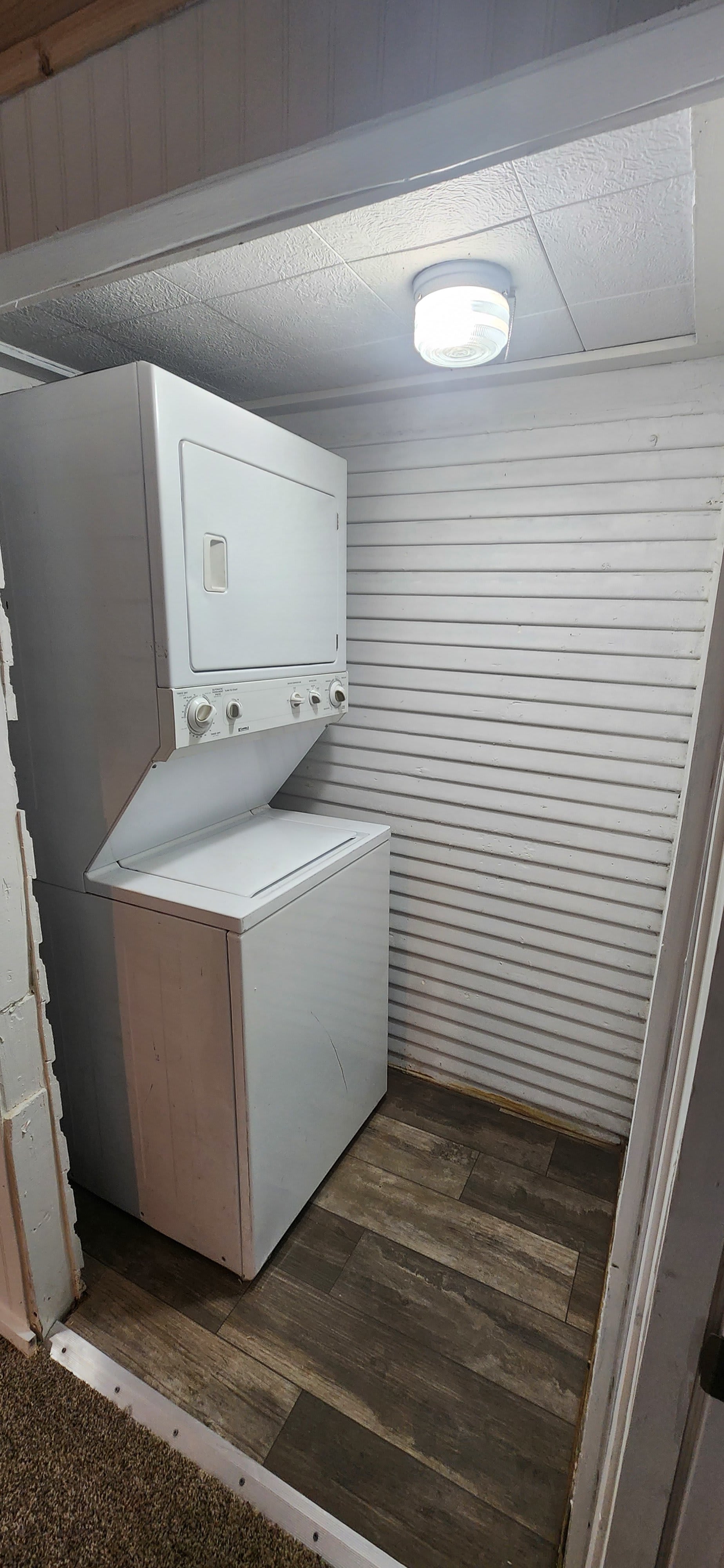 109 South 13th Street – photo 1 of 8