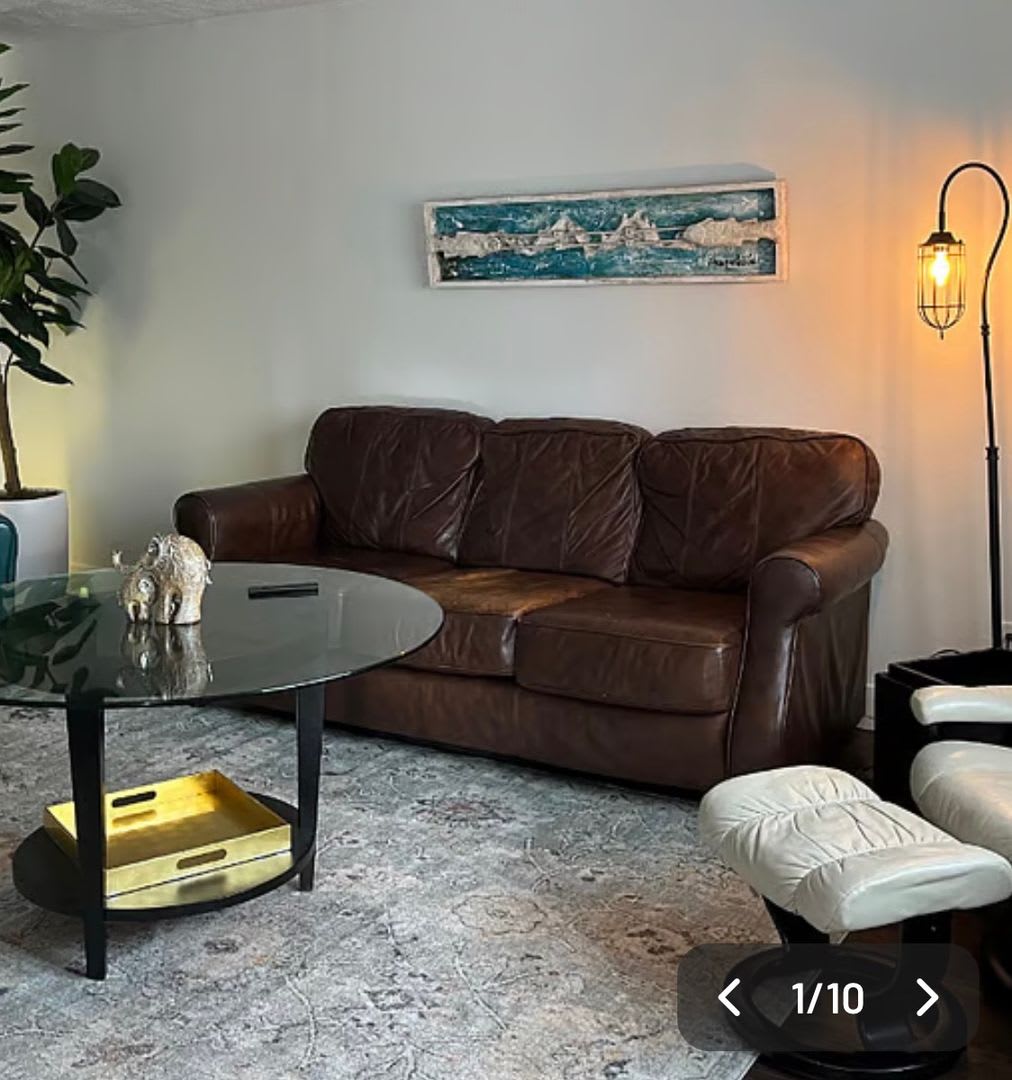 Mid Term Fully Furnished 3 bed/1 bath in Coos Bay – photo 1 of 9