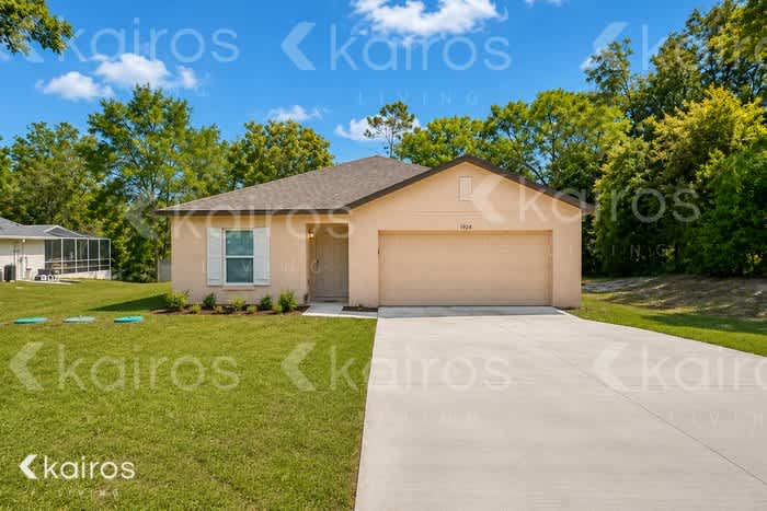1924 West Roseboro Drive – photo 1