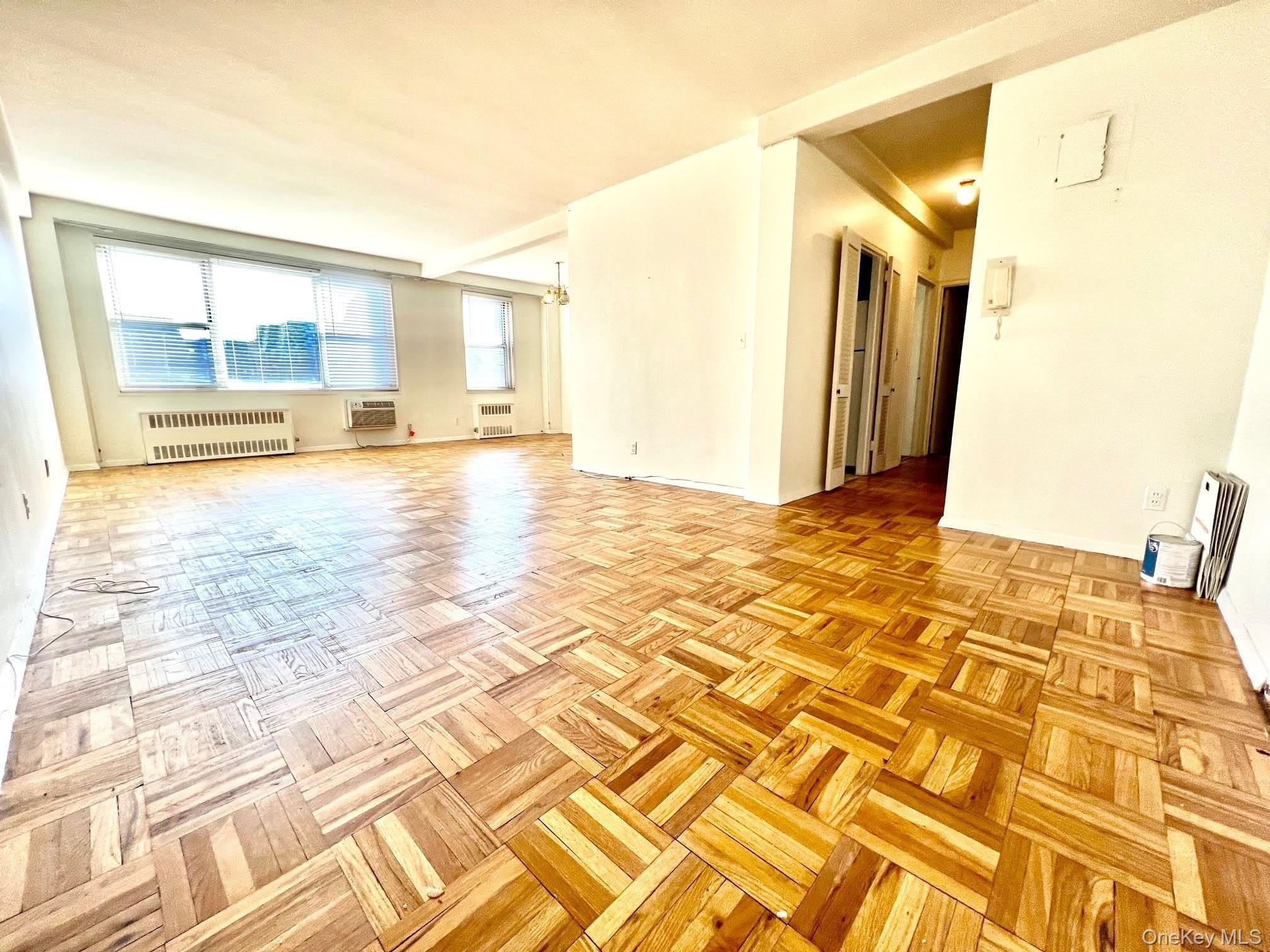 10 Lake Street – photo 1 of 298