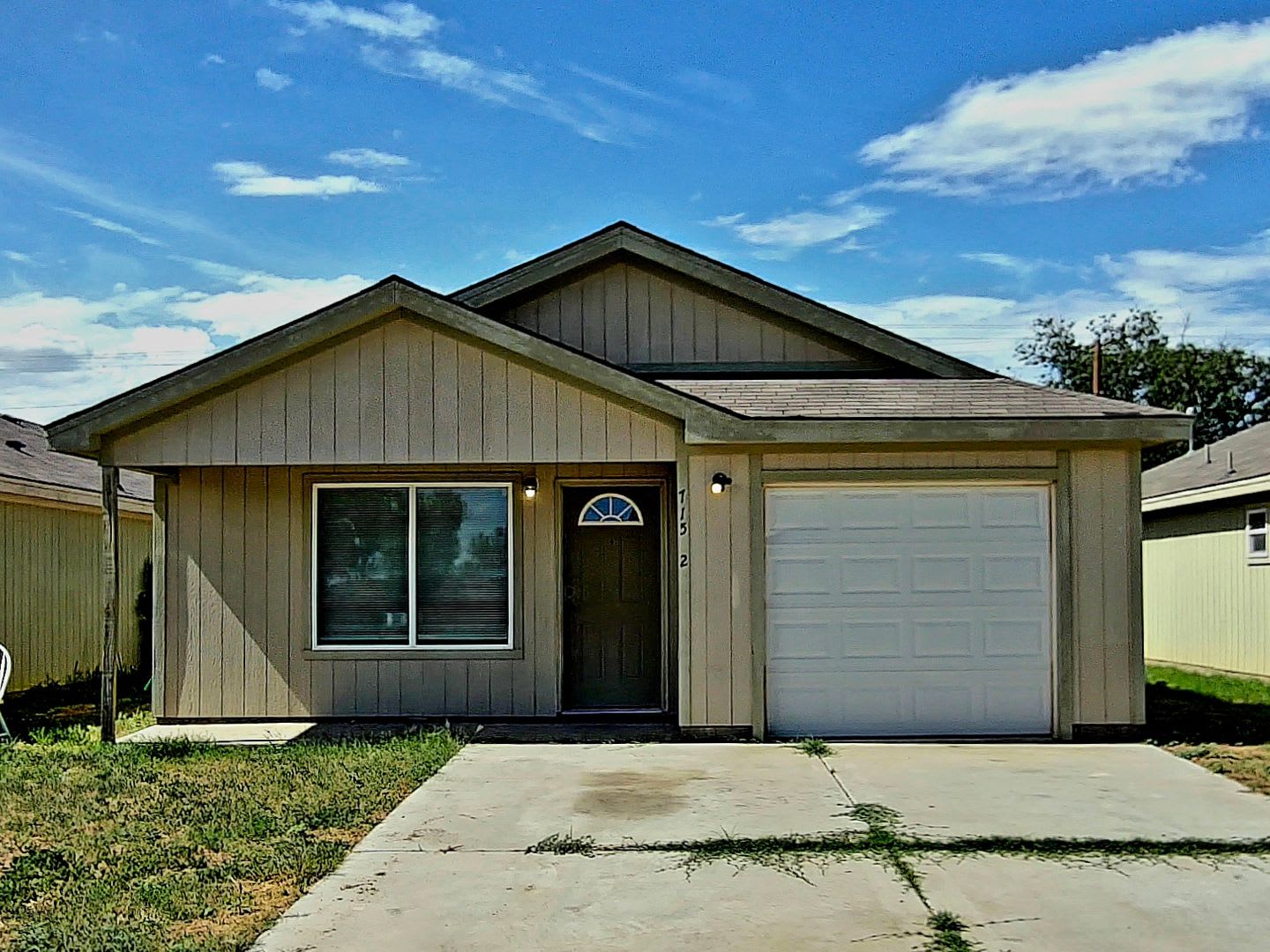 Cozy 3-Bedroom, 2-Bathroom Home with Garage in East Lubbock – photo 1