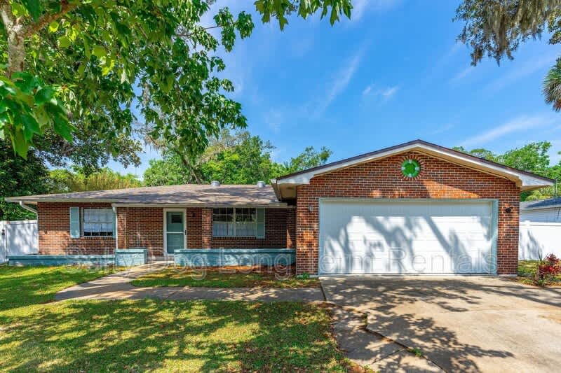 1314 Florence Court – photo 1 of 5