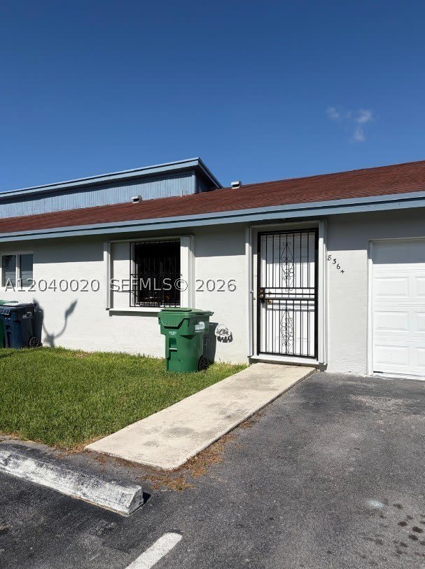 28364 SW 140th Pl – photo 1 of 29