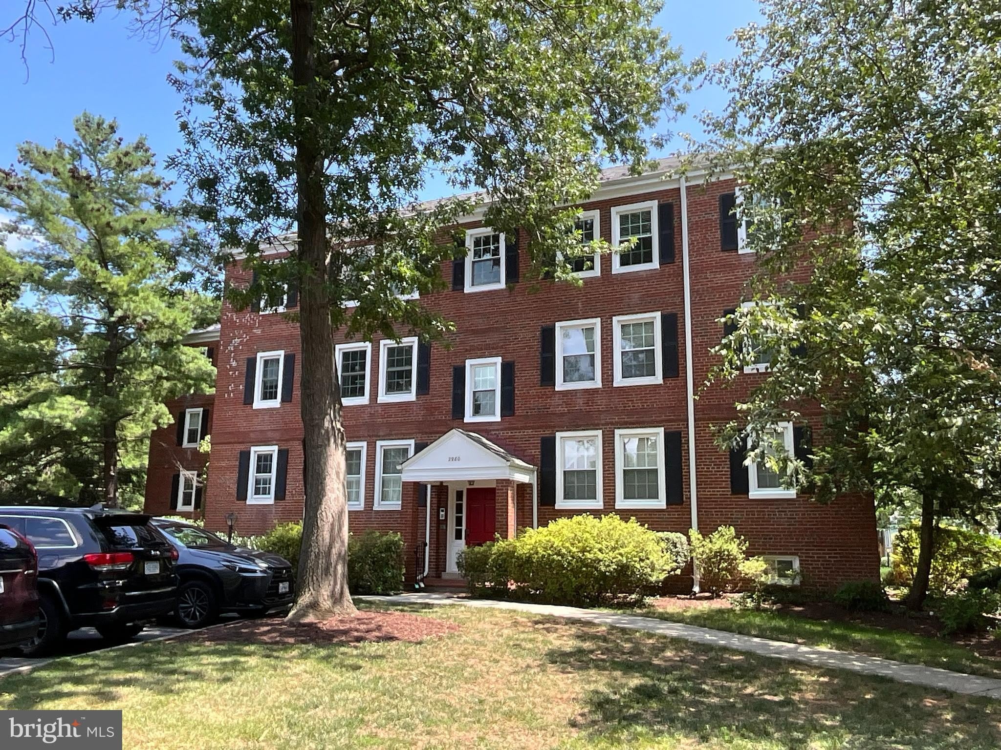 2980 S COLUMBUS Street – photo 1