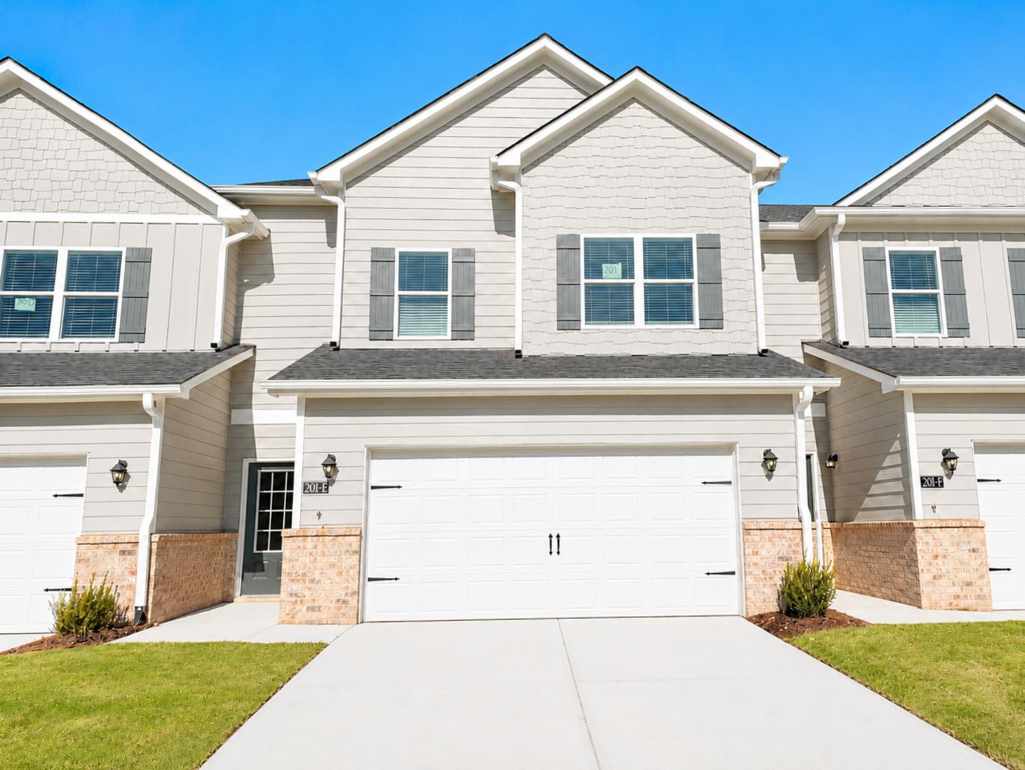 Discover modern living in the heart of Cornelia! – photo 1 of 22