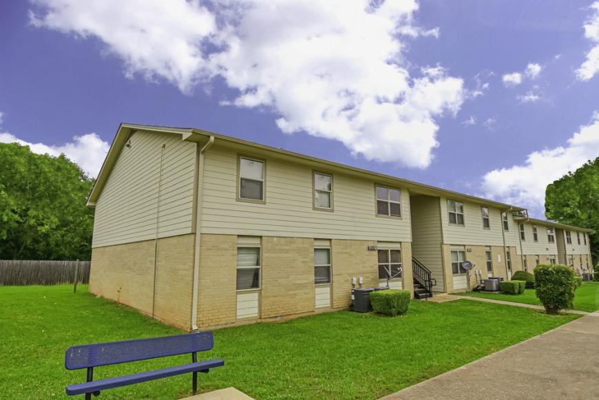 1501 South Bolton St. – photo 1 of 10