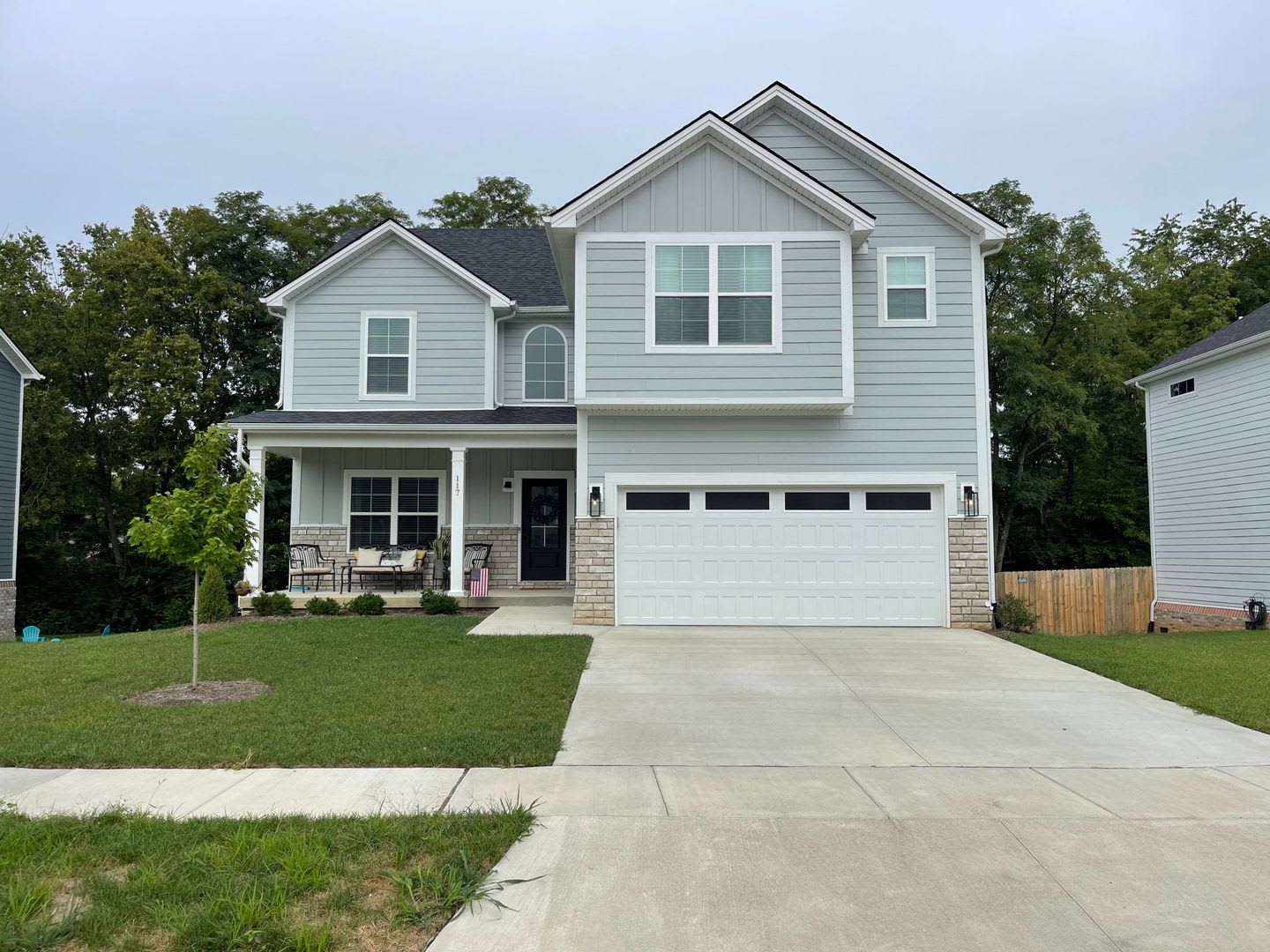 COMING SOON! Beautiful 4 BR House in Nicholasville! All Electric, Garage, Dining Room – photo 1 of 31