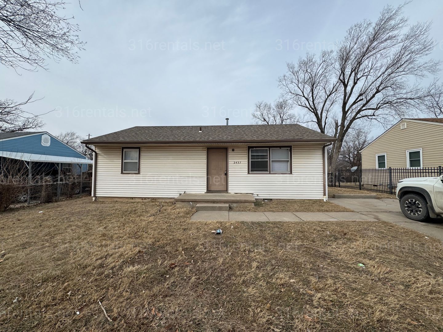 1 025 3 Bed 1 Bath Single Family Home Coming Soon – photo 1