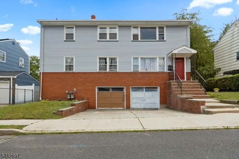 1755 Winfield St Apt 2 – photo 1 of 23