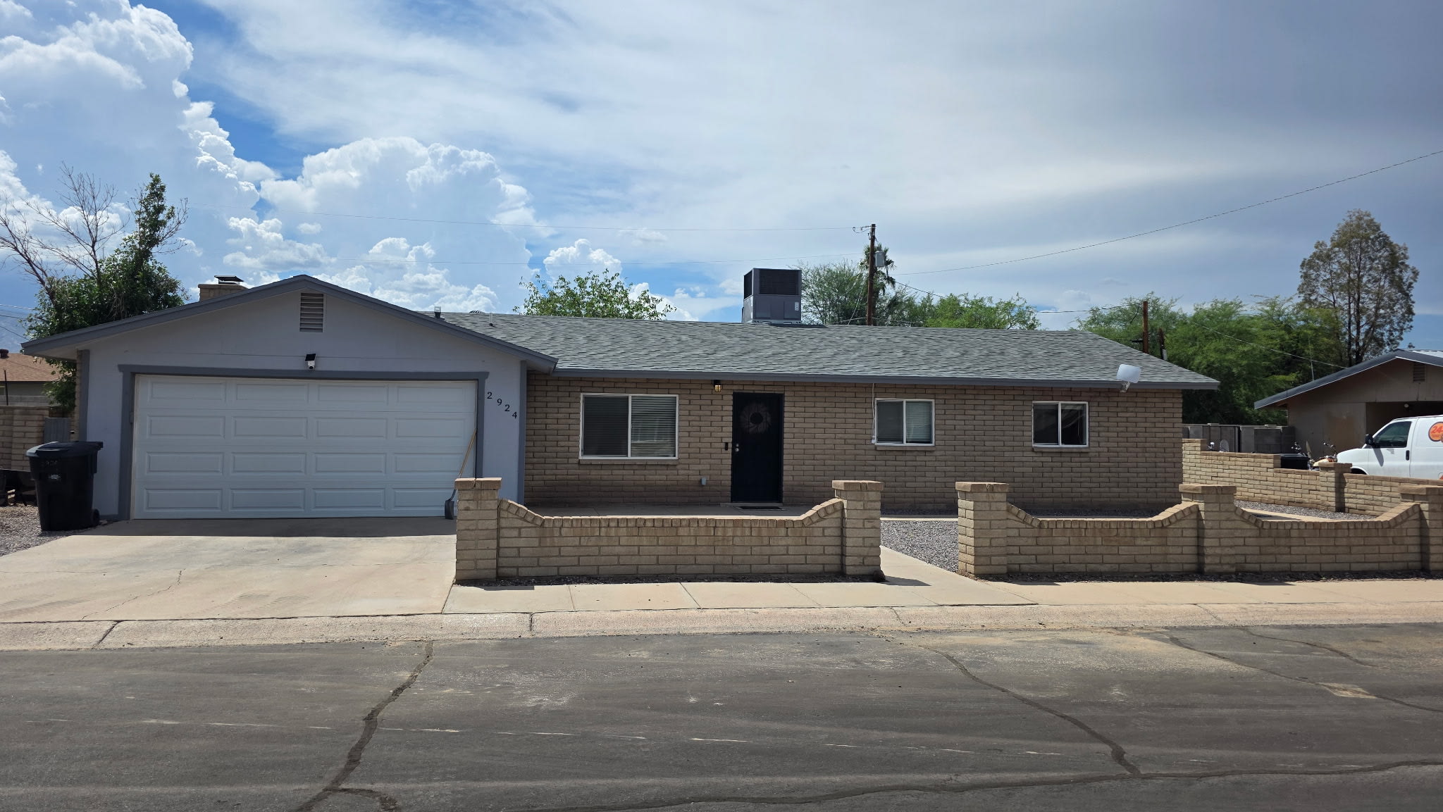 2924 Heather Lane – photo 1 of 11