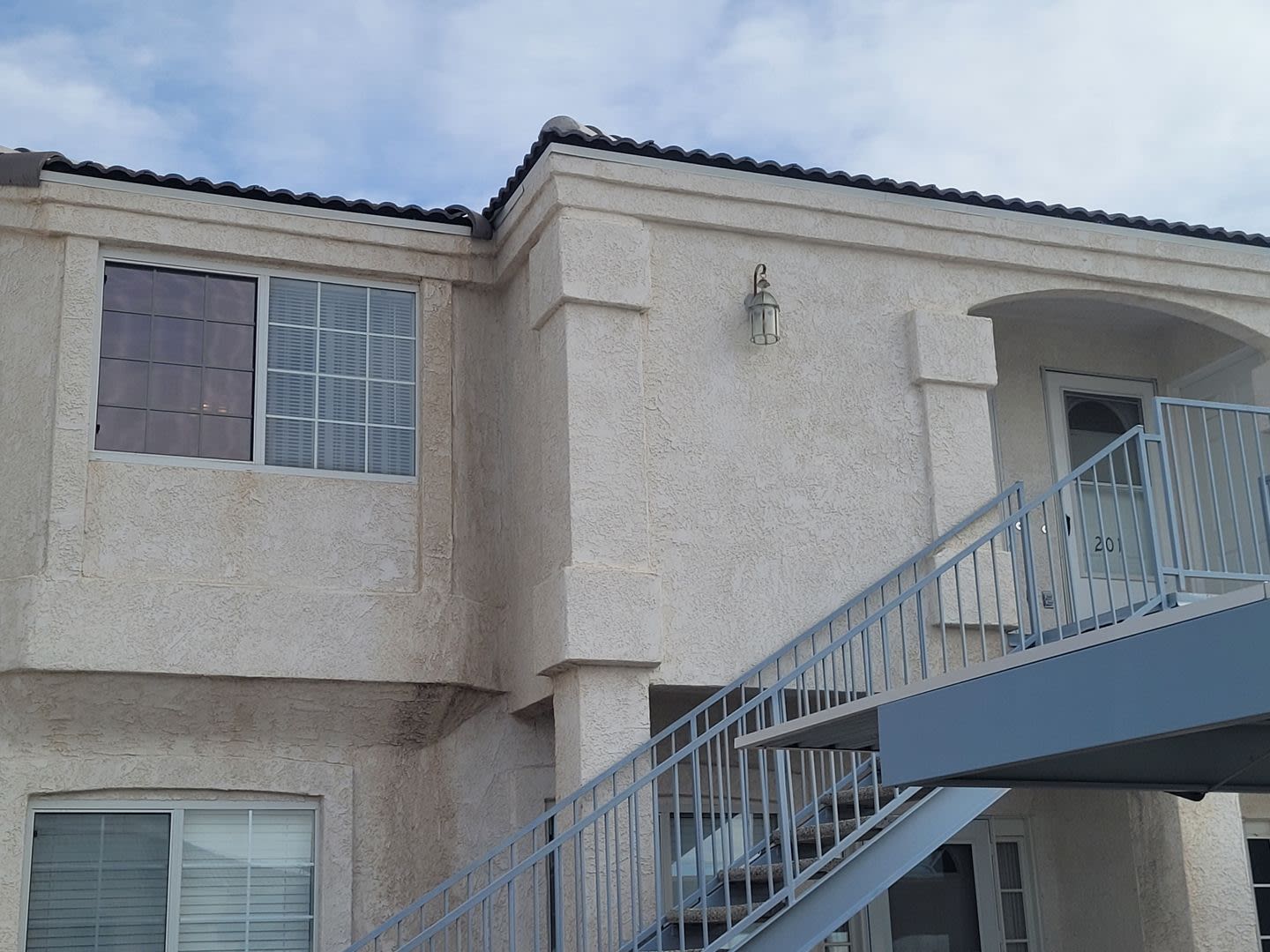Charming 1-Bedroom Apartment for Short-Term Rental in the Heart of Bullhead City! – photo 1