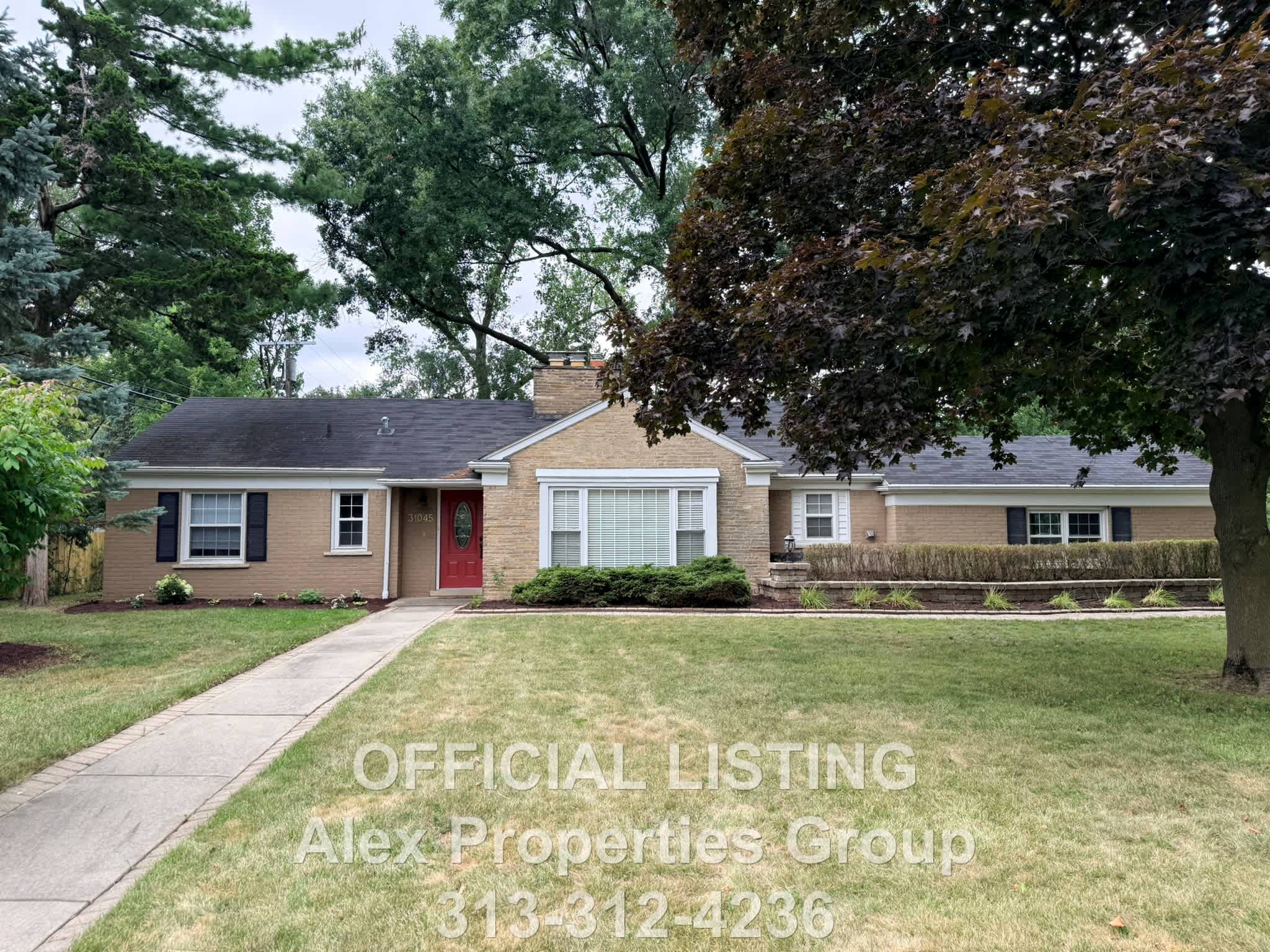 31045 Sheridan Dr – photo 1 of 22