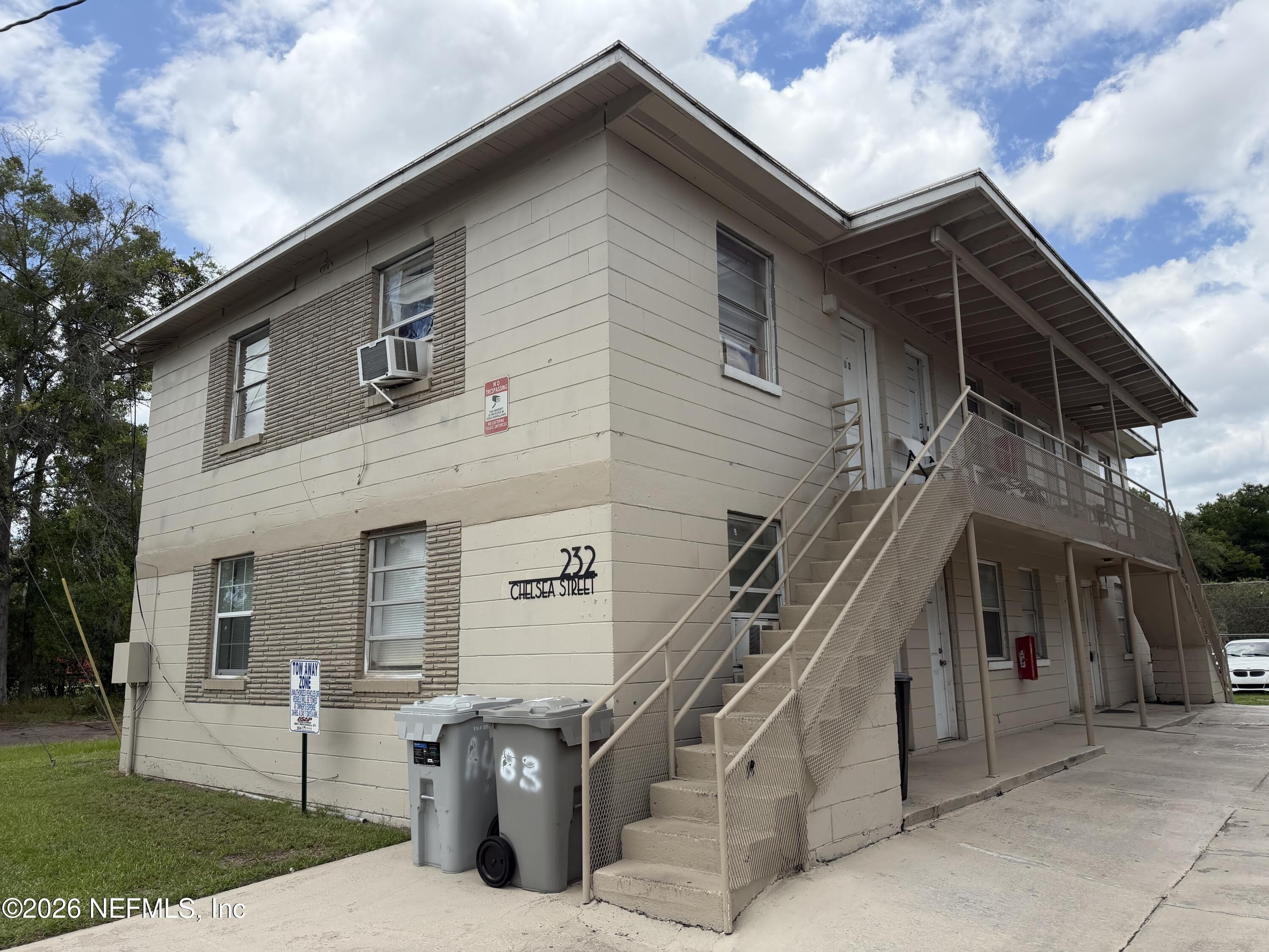 232 CHELSEA Street – photo 1