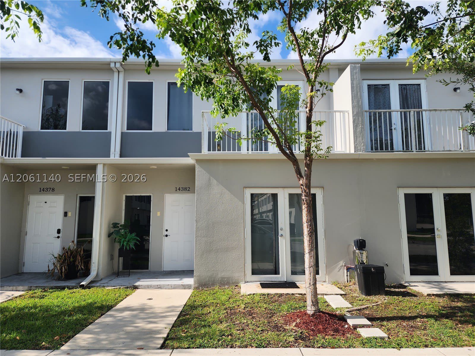 14382 SW 258th Ln – photo 1 of 6