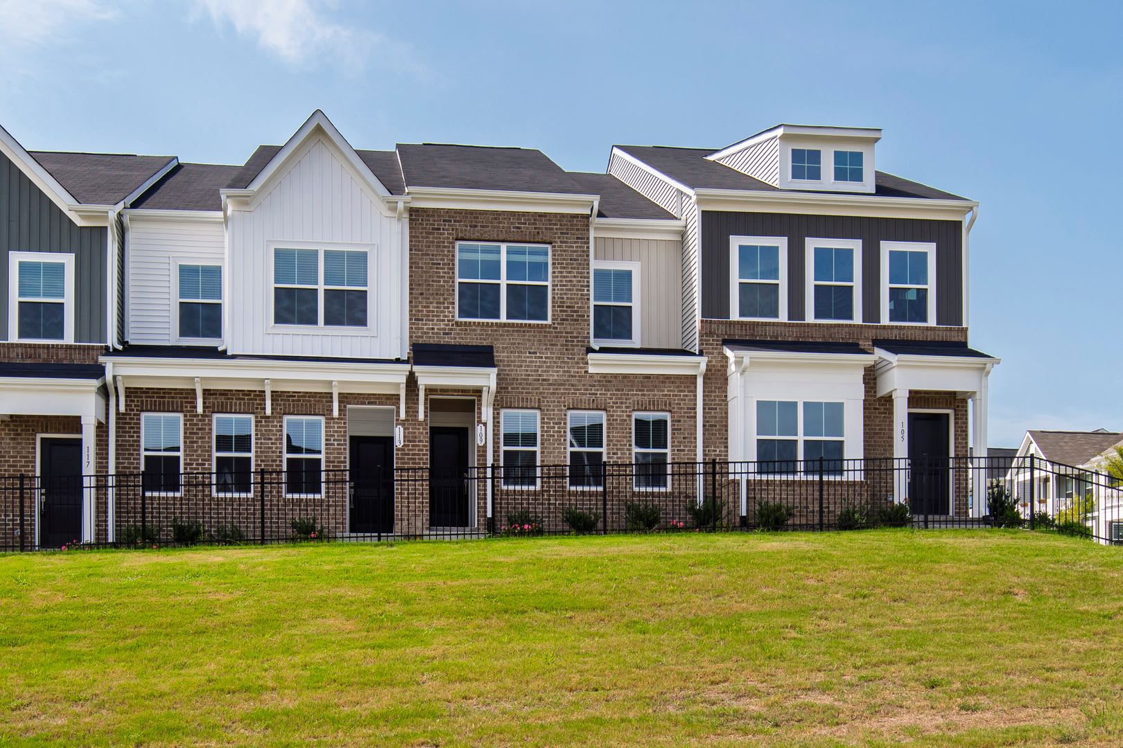 Modern 3-Bedroom Townhome in Garner – New Construction! – photo 1
