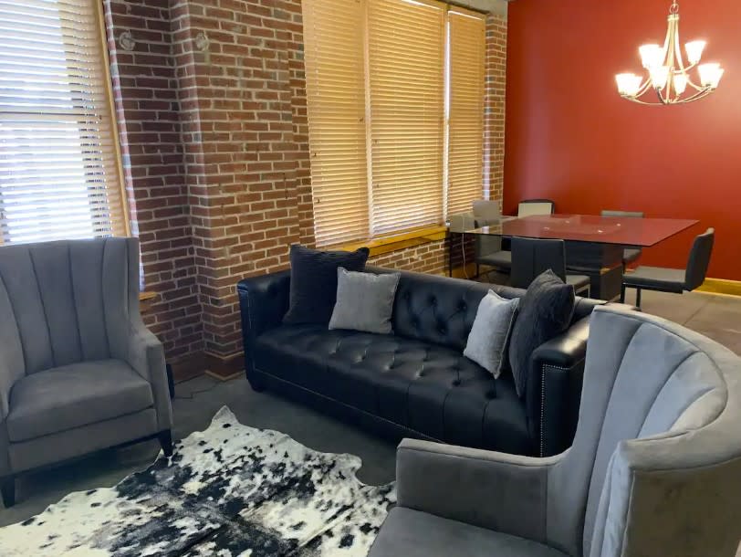2206 Lucas Avenue 1 – photo 1