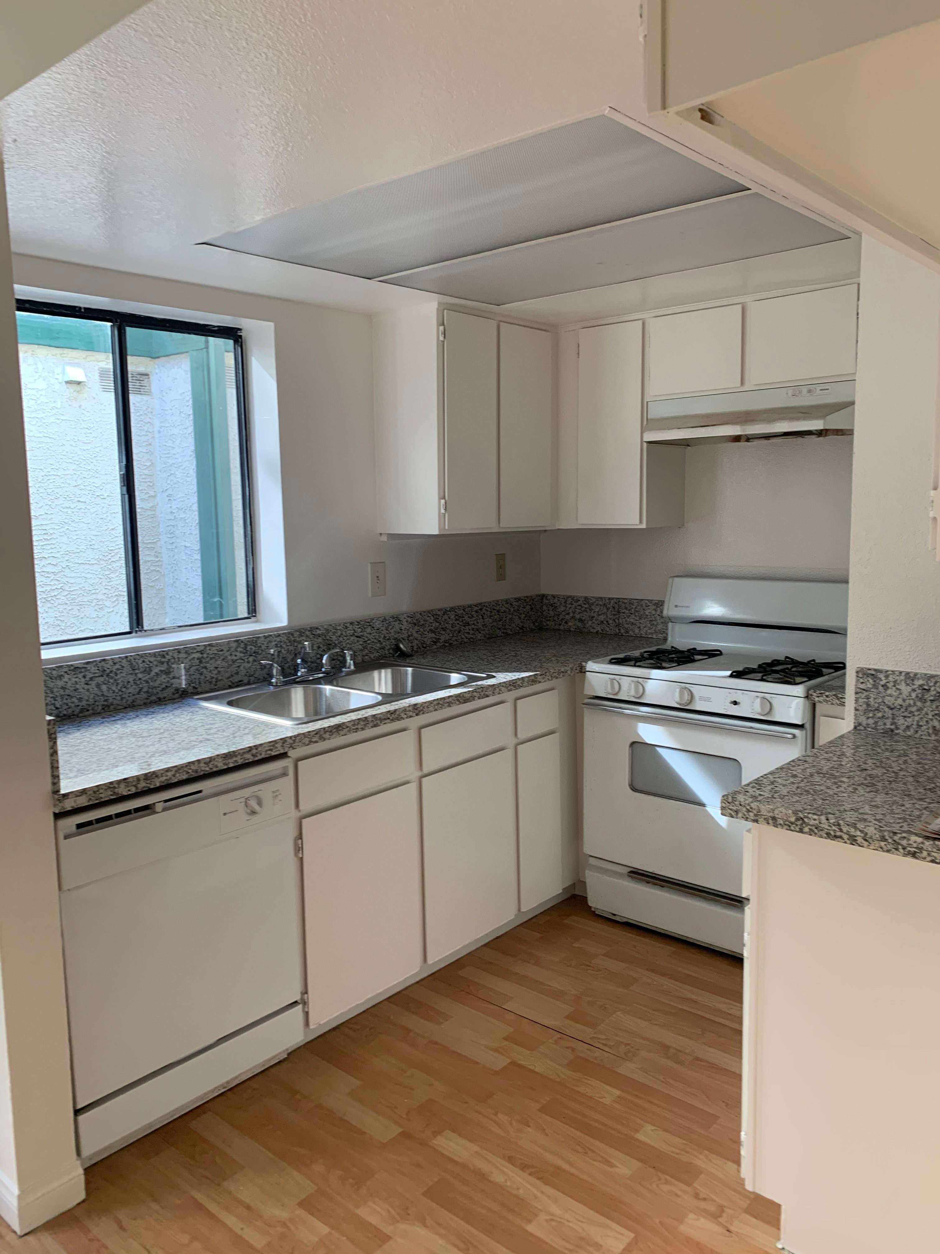 Fulton House – photo 1