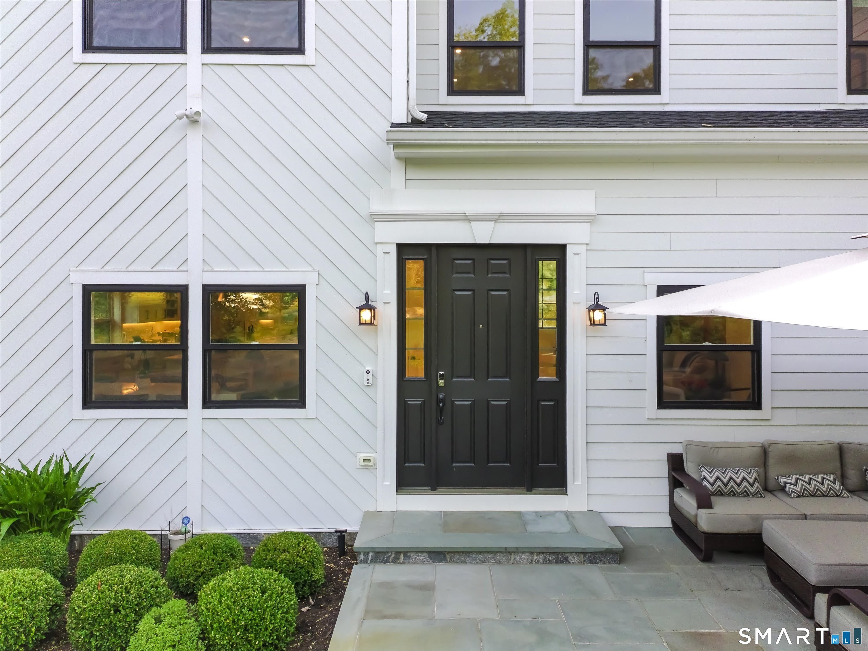 6 Abbotts Lane – photo 1