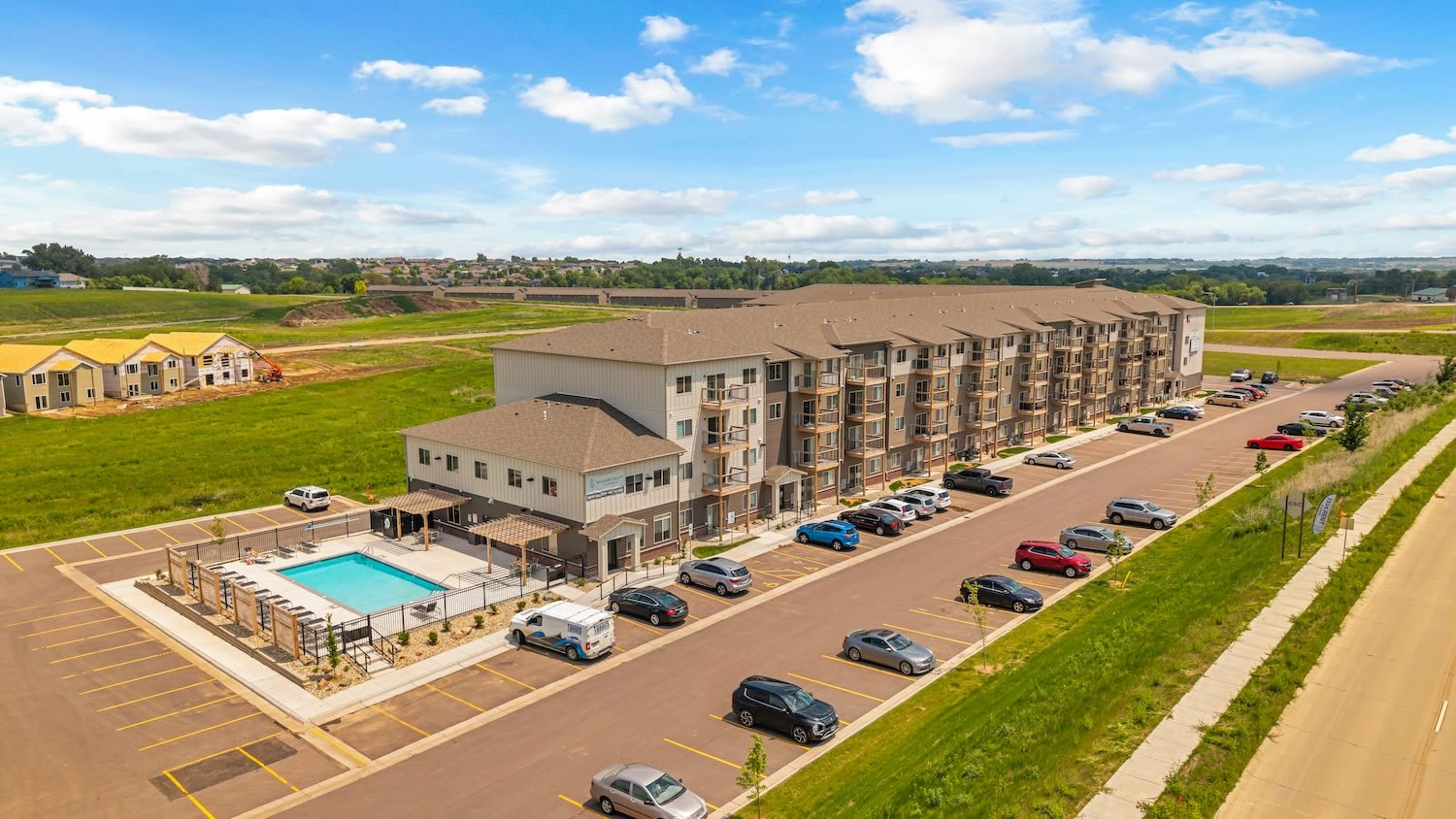 Willows South Commons – photo 1