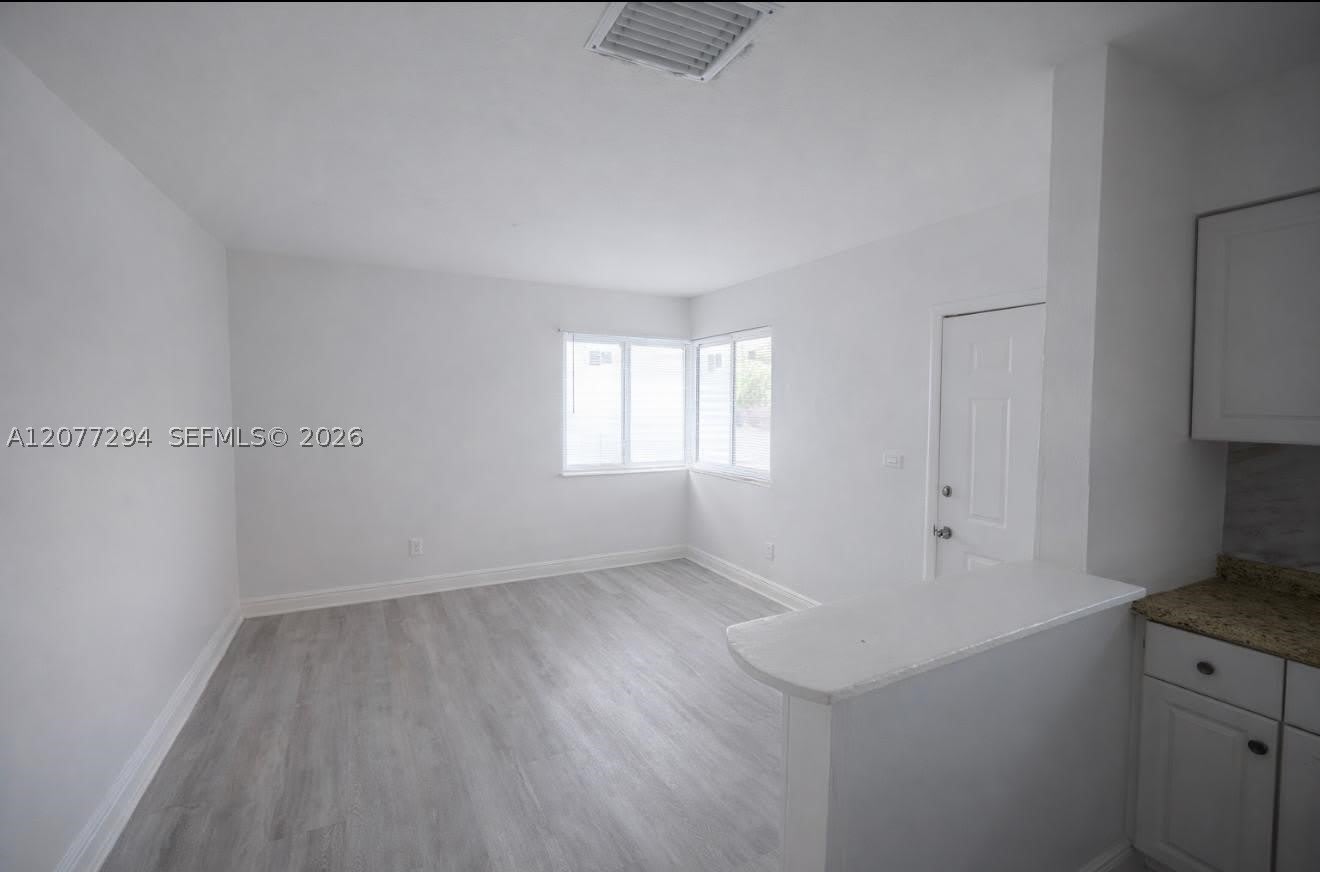 1070 NE 80th St – photo 1