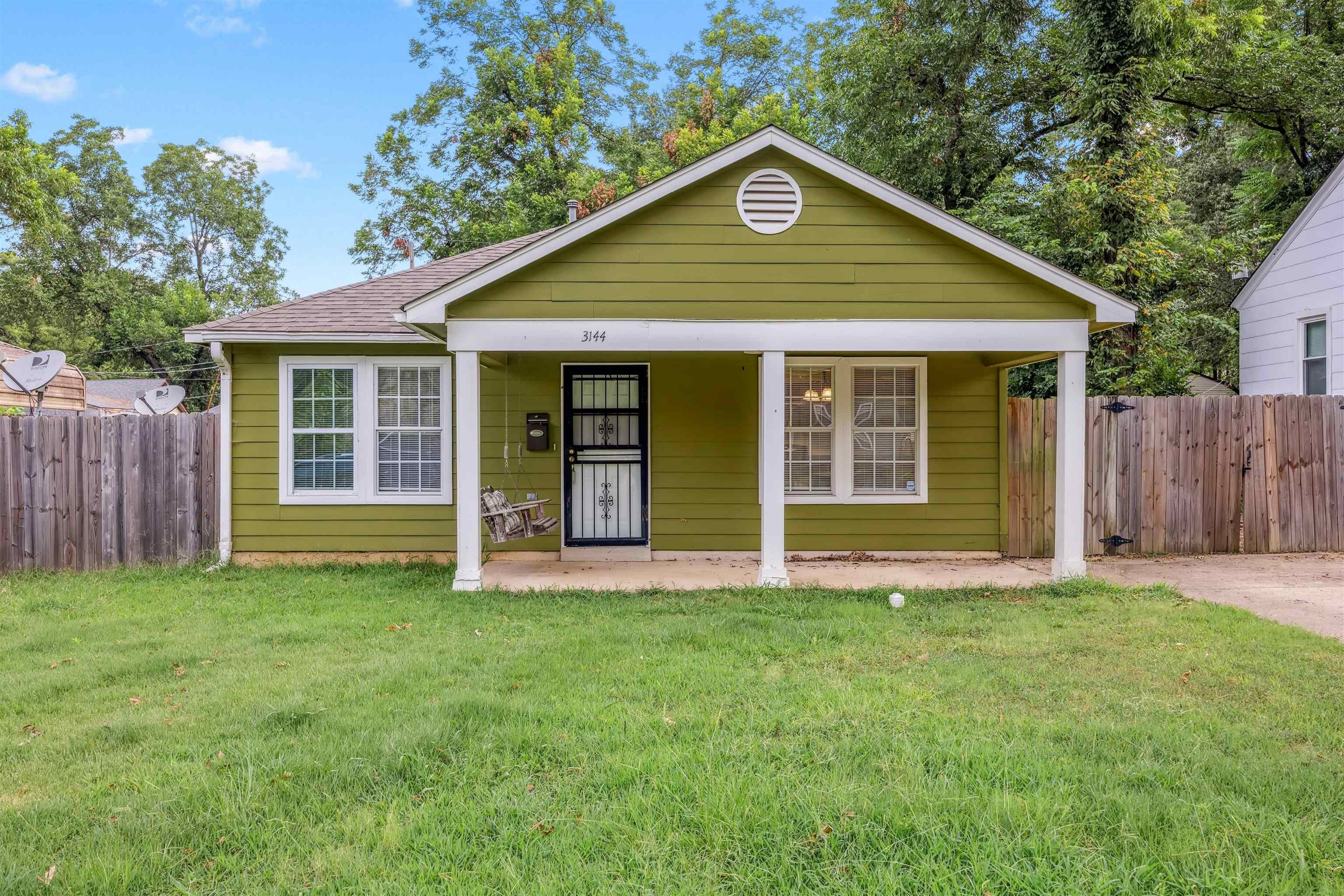 3144 HOPKINS Ave – photo 1