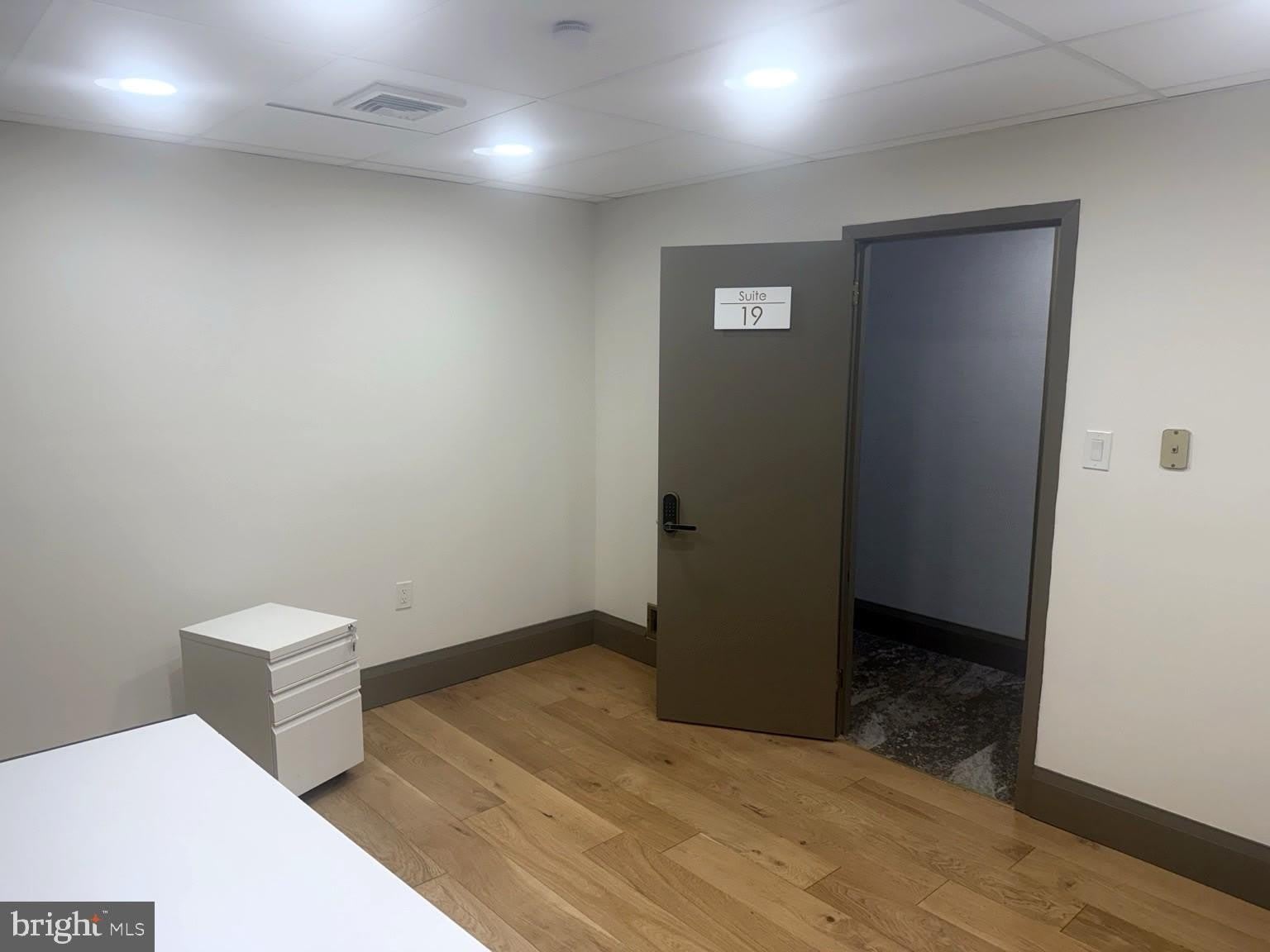 39 IRON HILL Road – photo 1 of 5