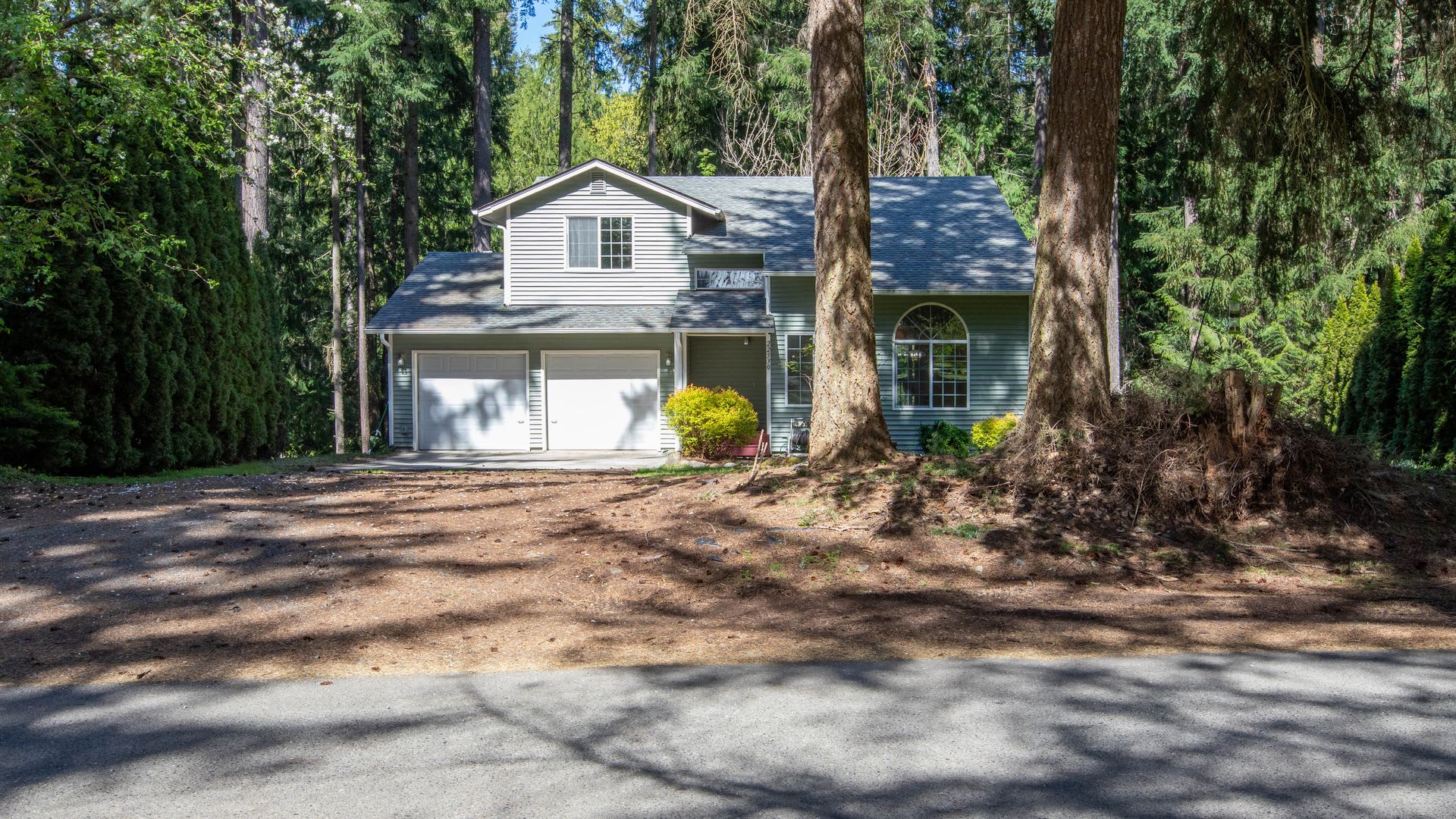 Beautiful 3 Bedroom Home In A Gated Community With Resort Style Amenities – photo 1 of 201