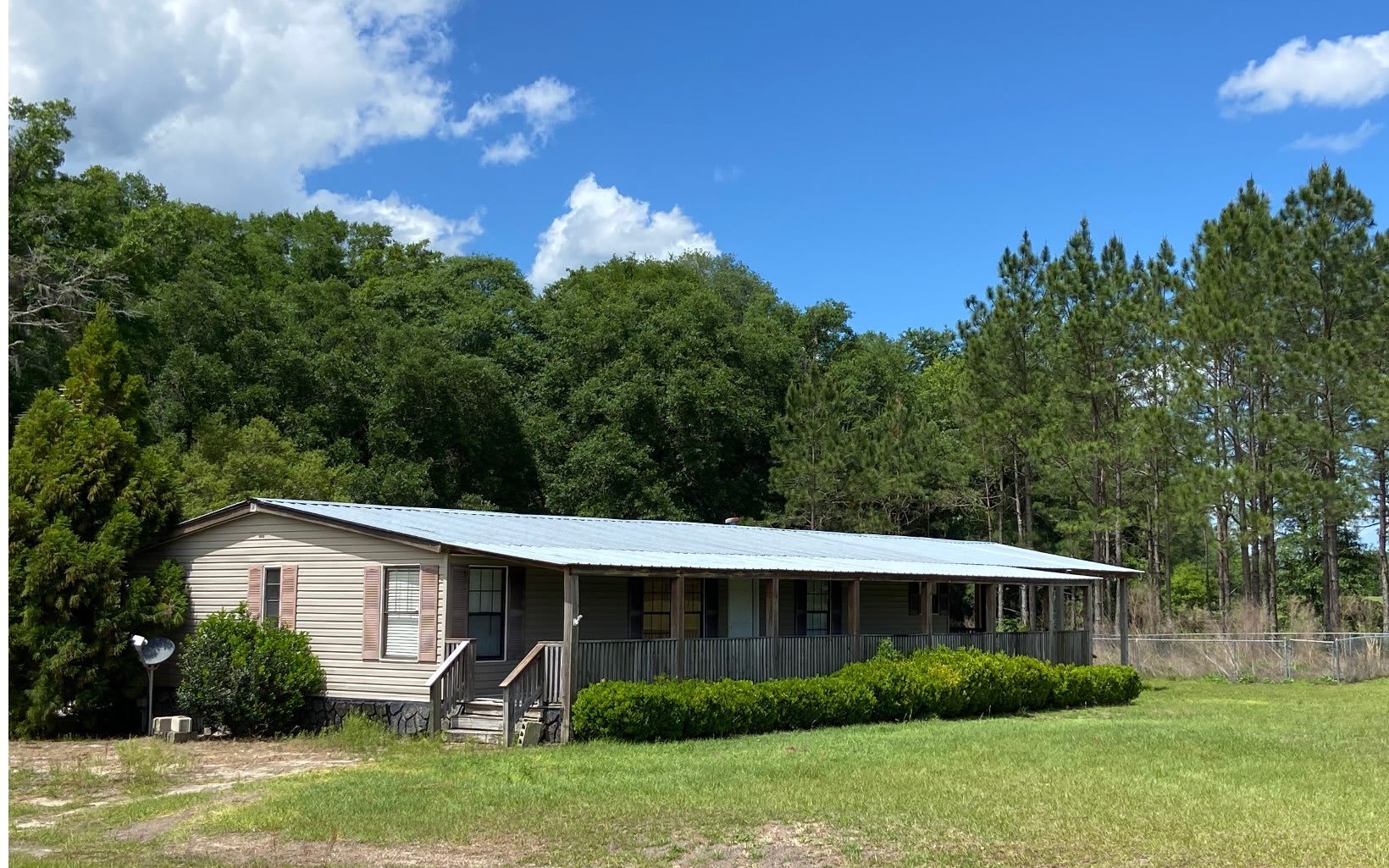 4015 US 129 – photo 1 of 19