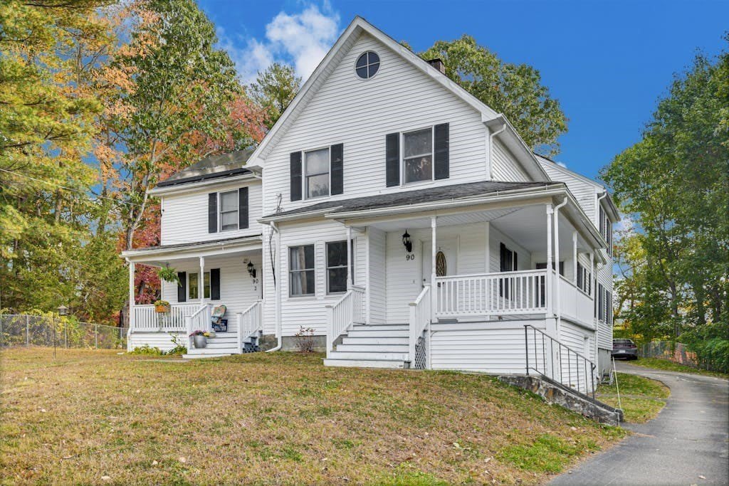90 E Main – photo 1