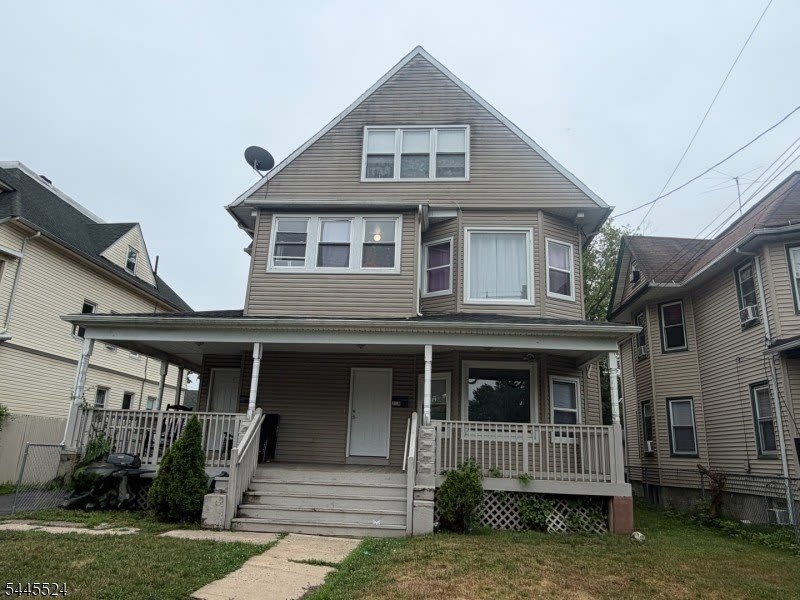 318 Grant Ave – photo 1