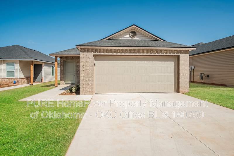 1212 Guthrie Farms Blvd – photo 1 of 24
